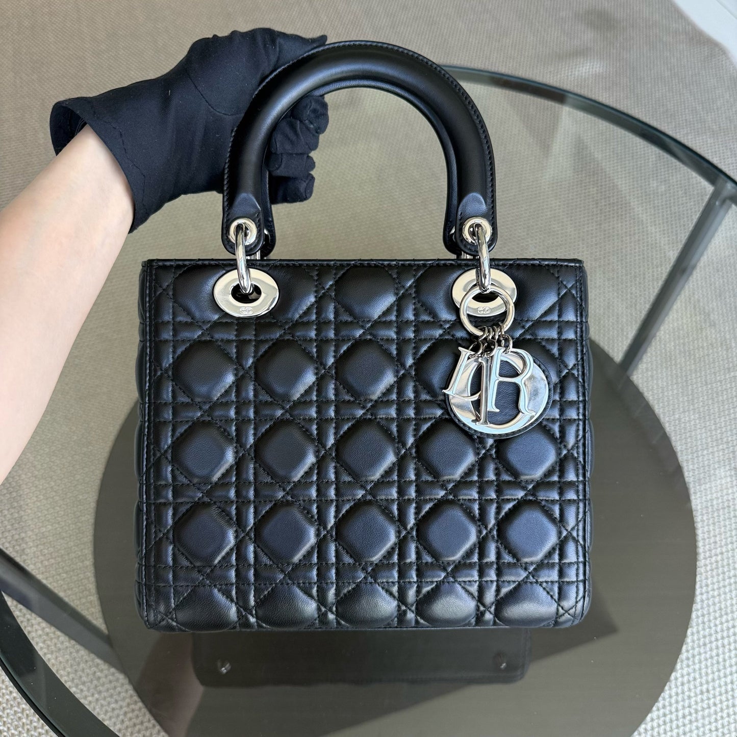 Kovancy Lady Moyen - Cuir d'agneau Cannage noir et matériel argenté