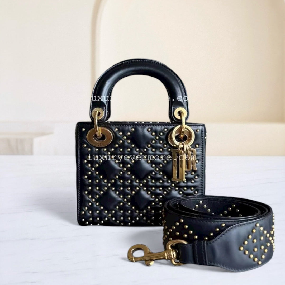 Kovancy Lady Mini sac en cuir d'agneau matelassé clouté noir avec accessoires dorés