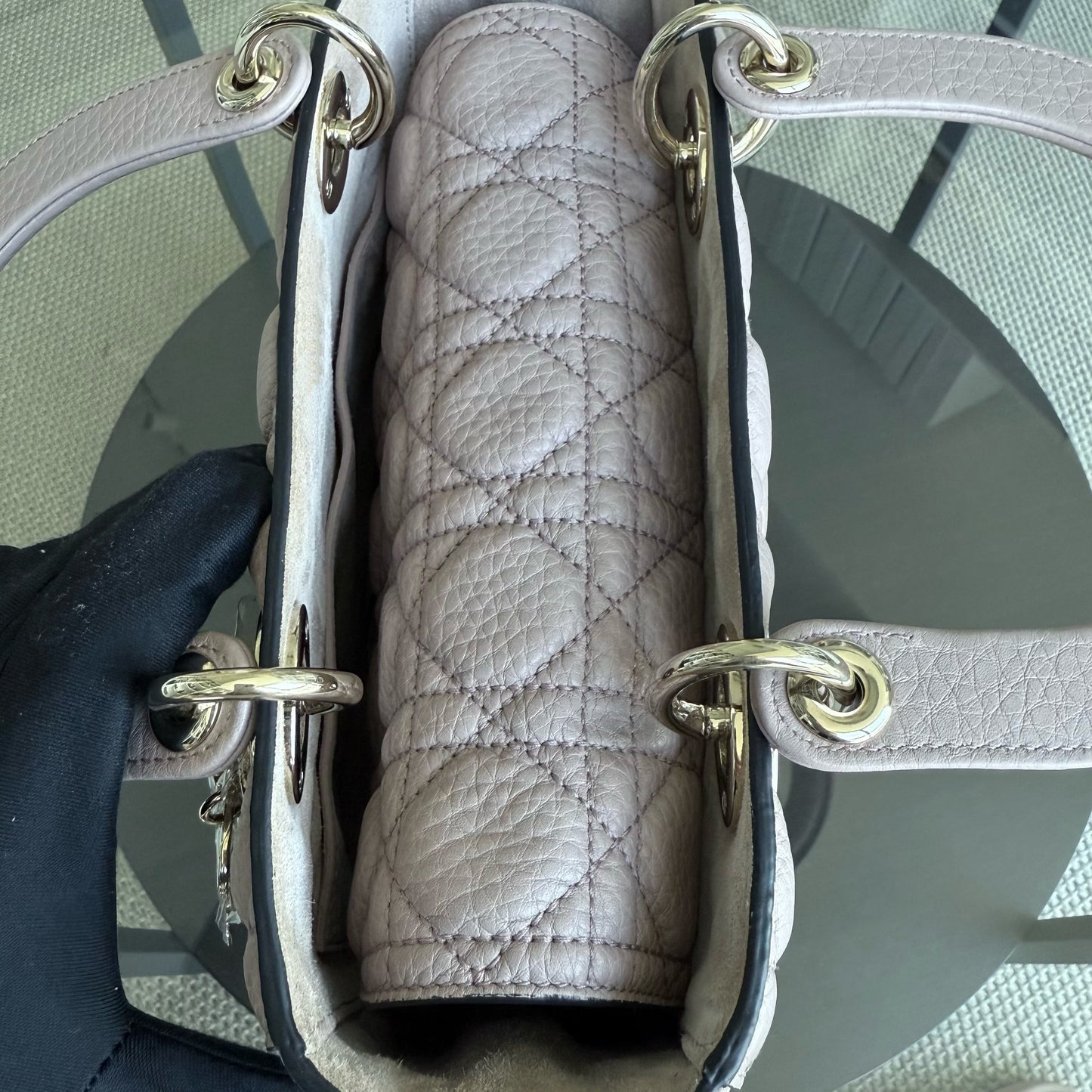 DIOR Lady Dior Medium Bag - Grained Calfskin Cannage Nude Rose Gold-Tone Hardware