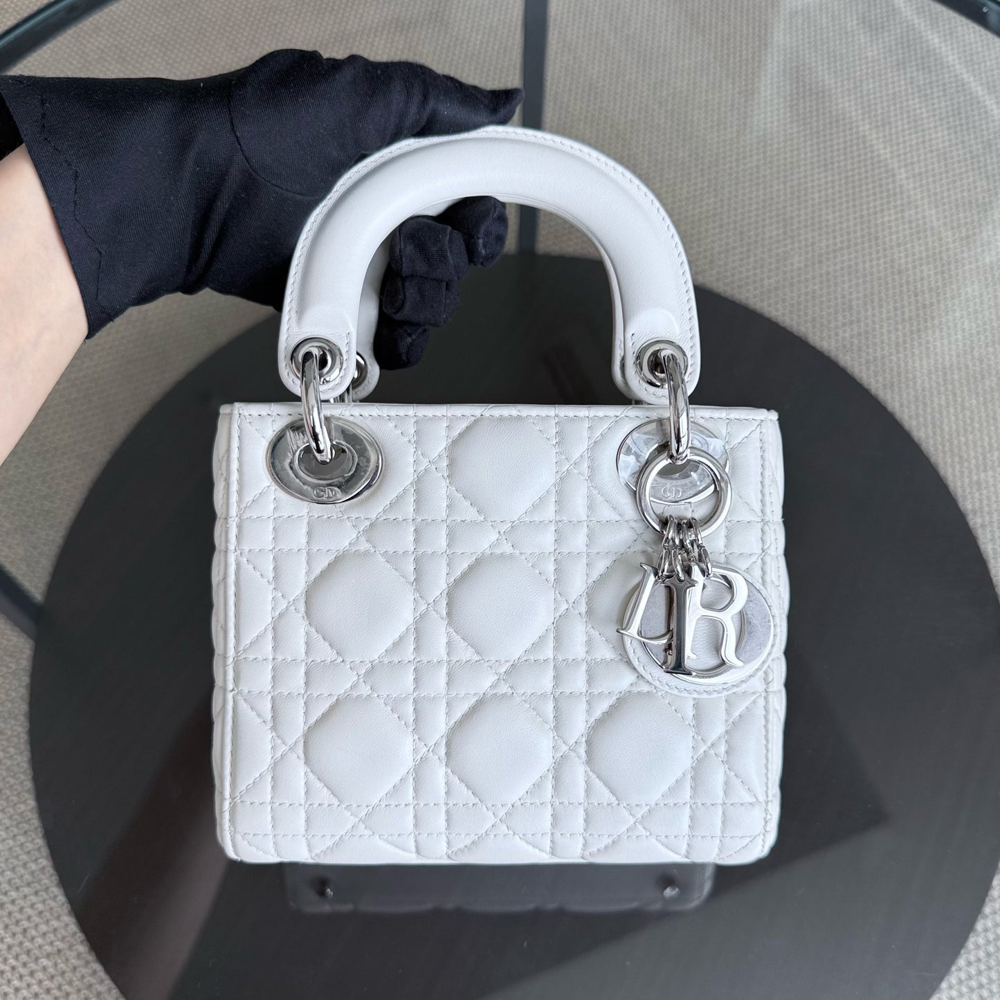 Kovancy Lady Mini - Sangle chaîne en cuir d'agneau Cannage blanc et métal argenté