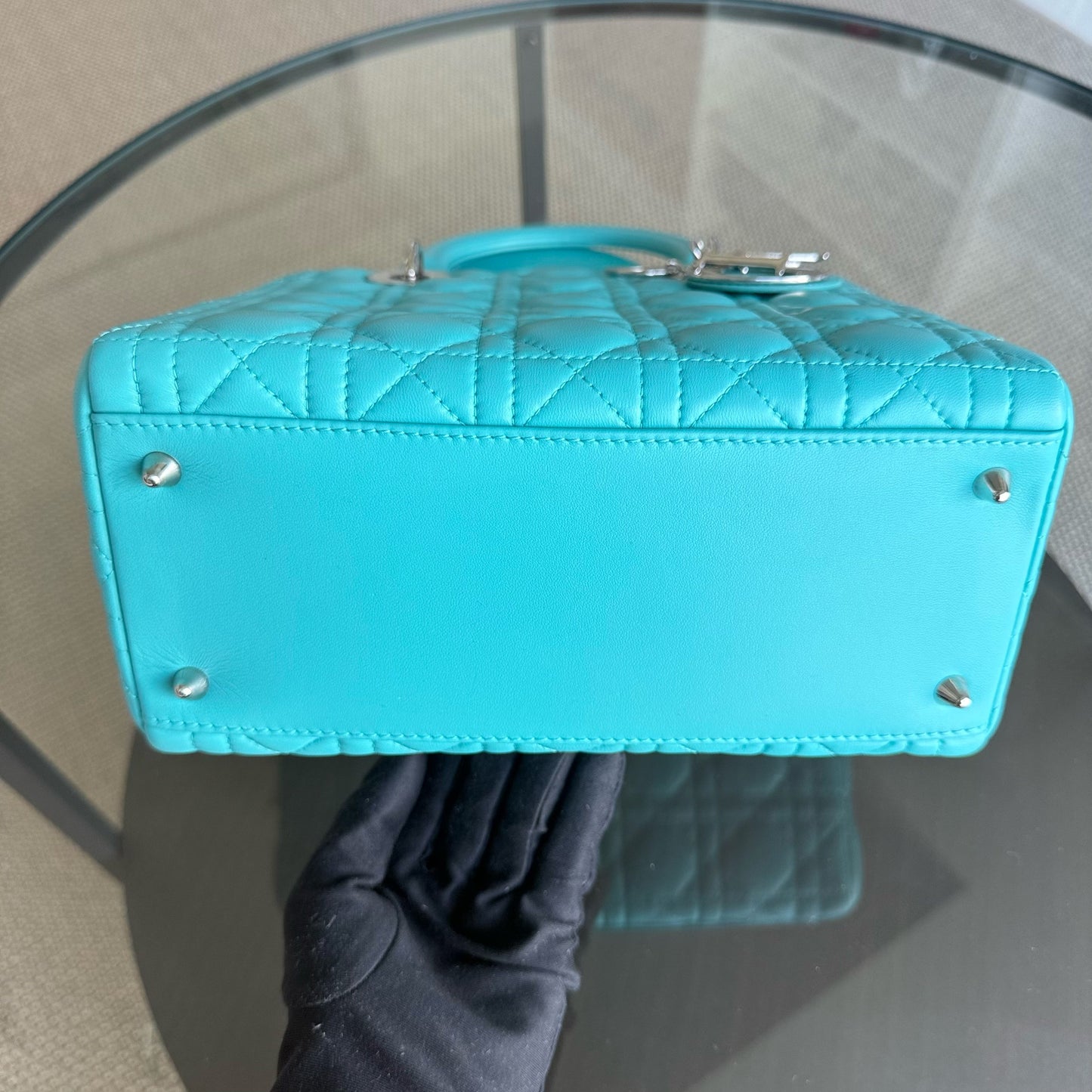 Kovancy Lady Moyen - 25 cm Cannage Agneau Bleu Clair Quincaillerie Argentée