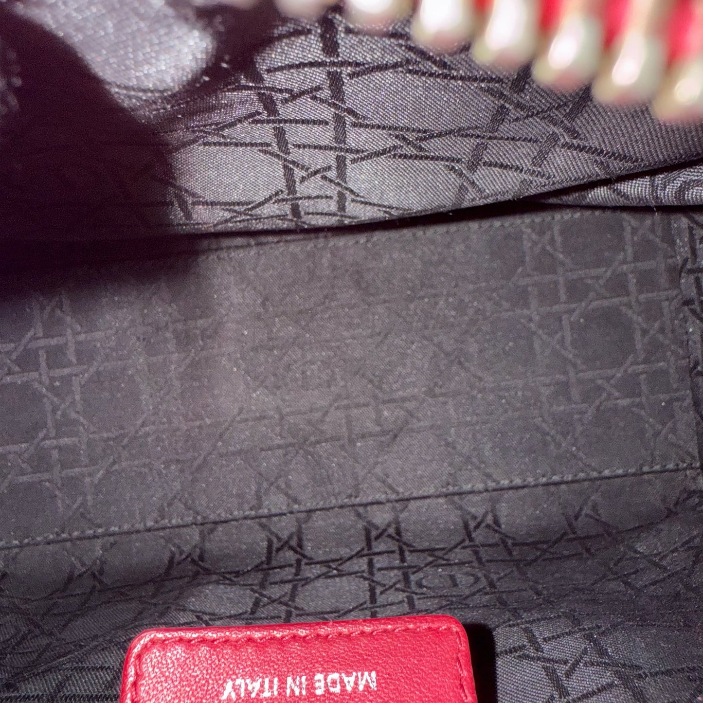 Kovancy Lady Moyen - Cuir d'agneau Cannage rouge et matériel argenté