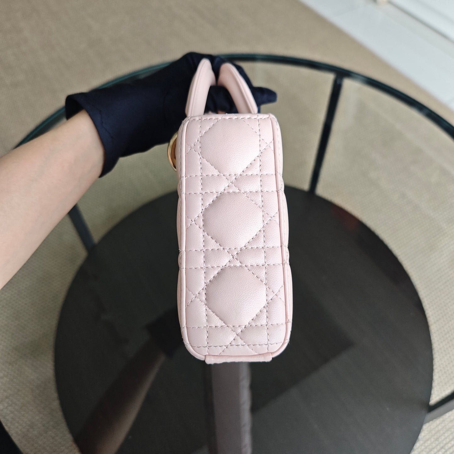 Kovancy D-Joy Medium - Cuir d'agneau Cannage Rose clair Ferrures dorées
