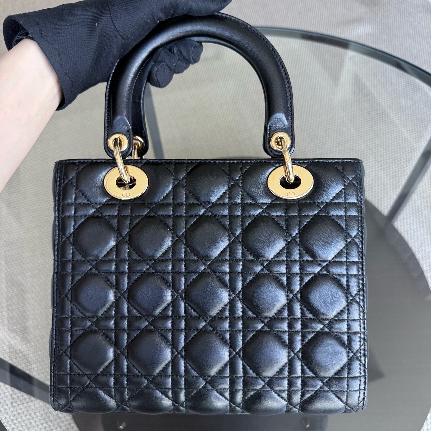 Kovancy Lady Moyen - Cuir d'agneau Cannage noir et matériel doré