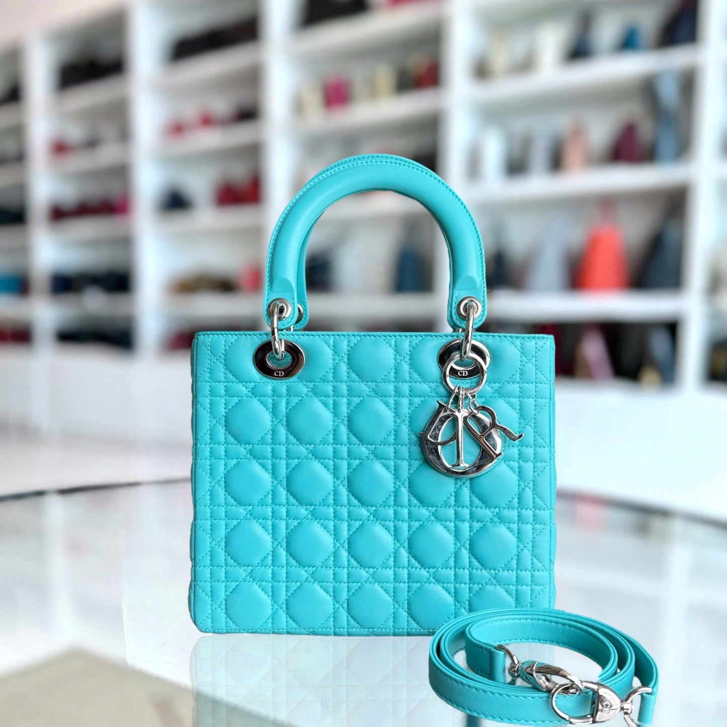 Kovancy Lady Moyen - 25 cm Cannage Agneau Bleu Clair Quincaillerie Argentée