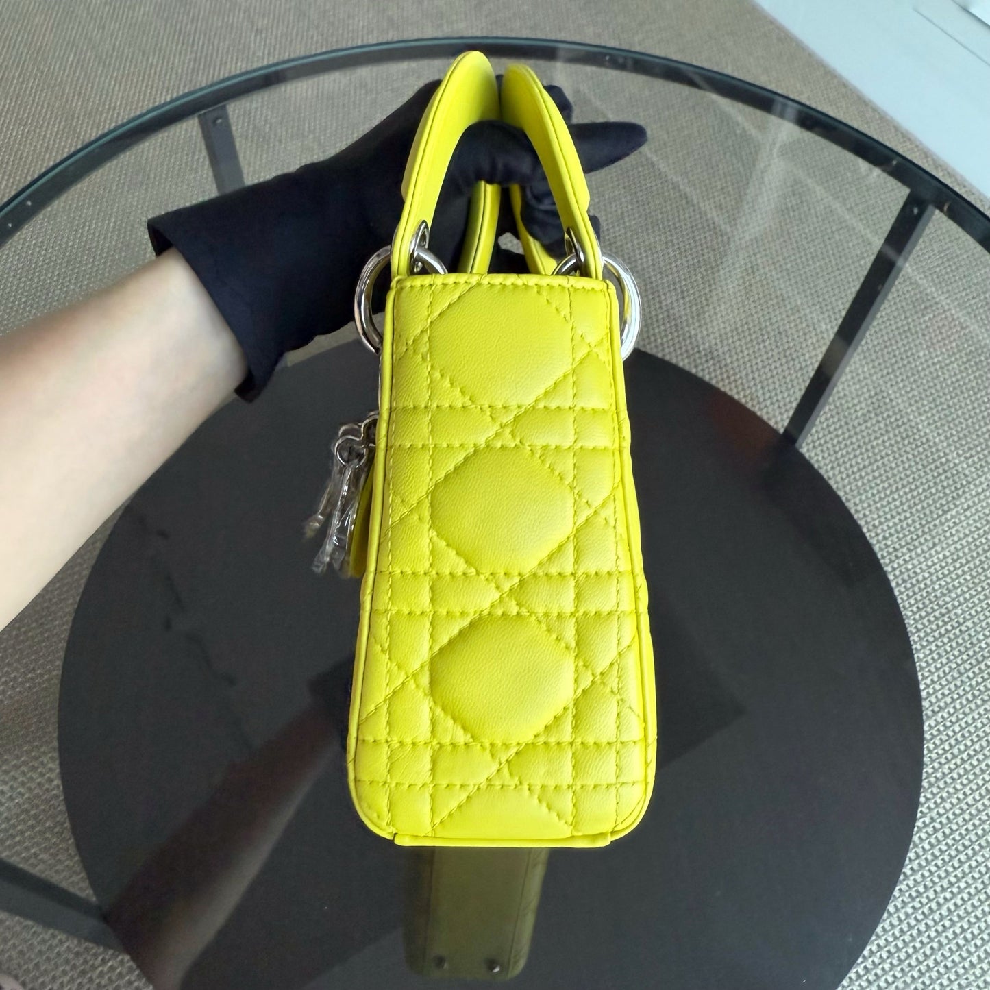 Kovancy Lady Mini - Sangle réglable en cuir d'agneau Cannage jaune et métal argenté