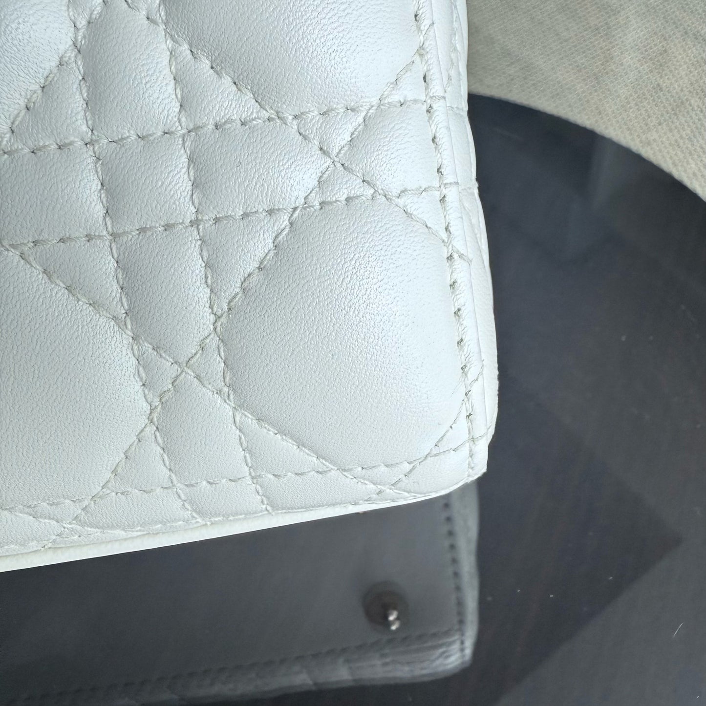 DIO Lady Petit ABC - White Cannage lambskin, gold-finish hardware MyABC