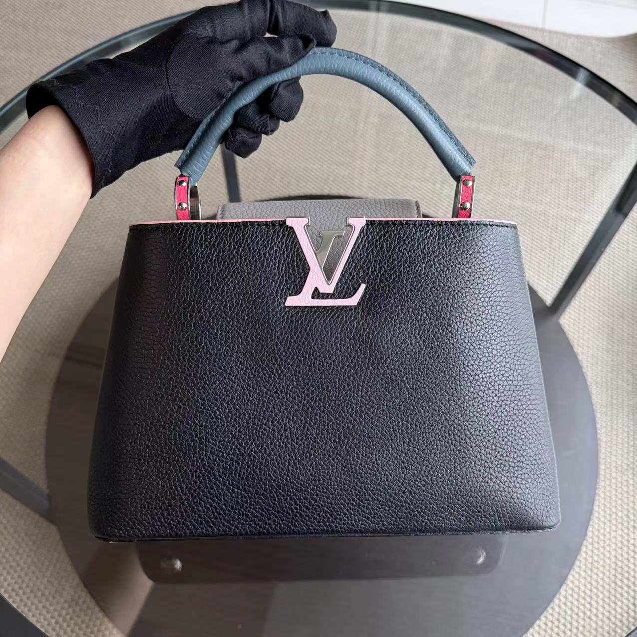 LVT Capucines BB tricolor Taurillon leather shoulder bag