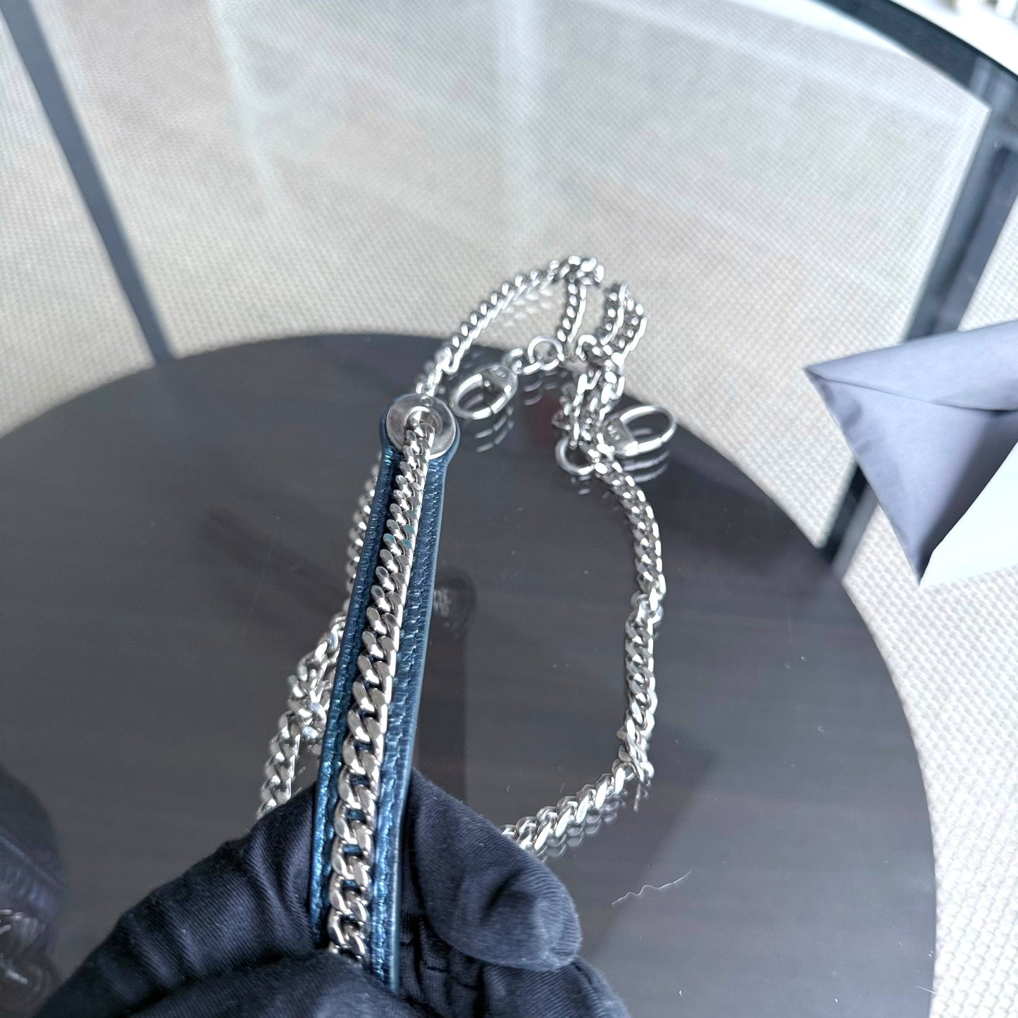 Kovancy Lady Mini - Cuir de veau glacé Cannage bleu métallisé, quincaillerie argentée