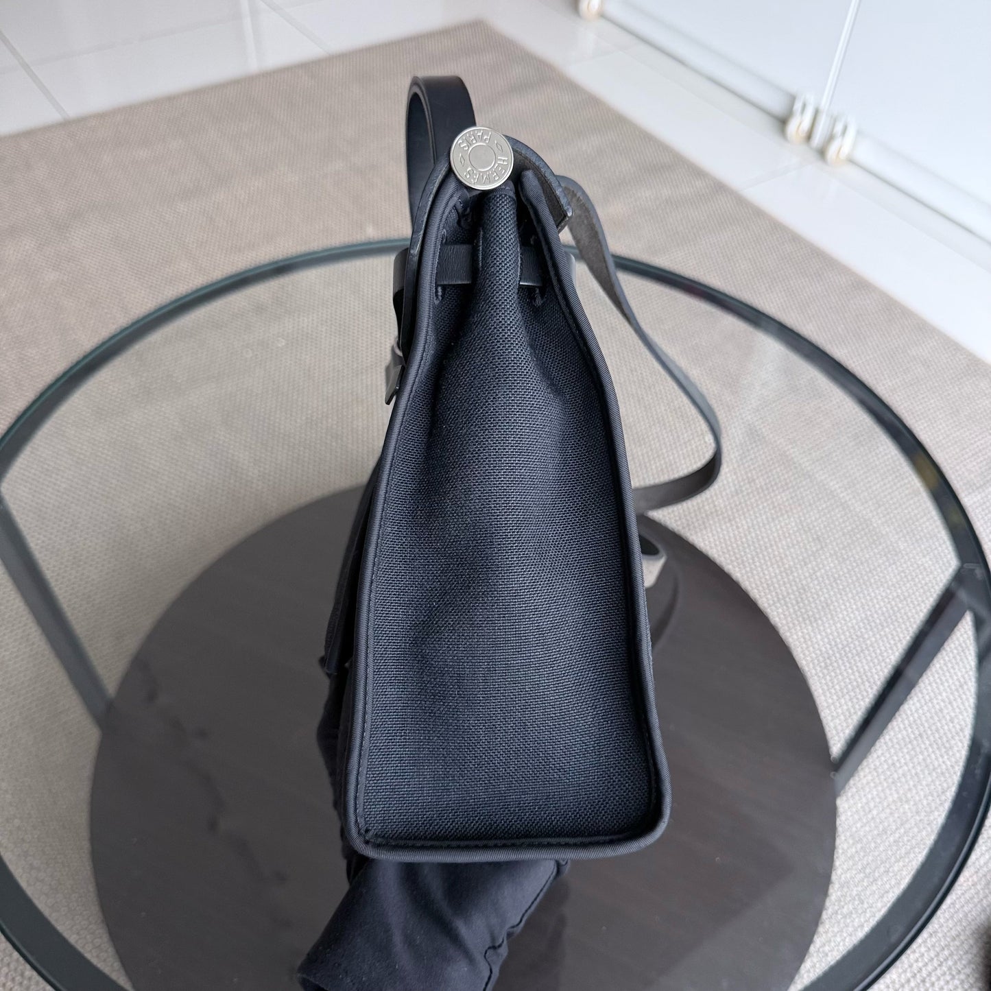 Kovancy Sac Herbag Zip 31 en toile unie noire PHW