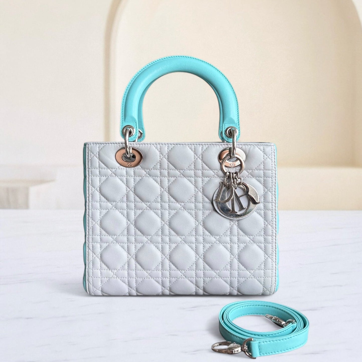 Kovancy Lady Moyen - Cuir d'agneau Cannage bicolore cyan gris gris matériel argenté