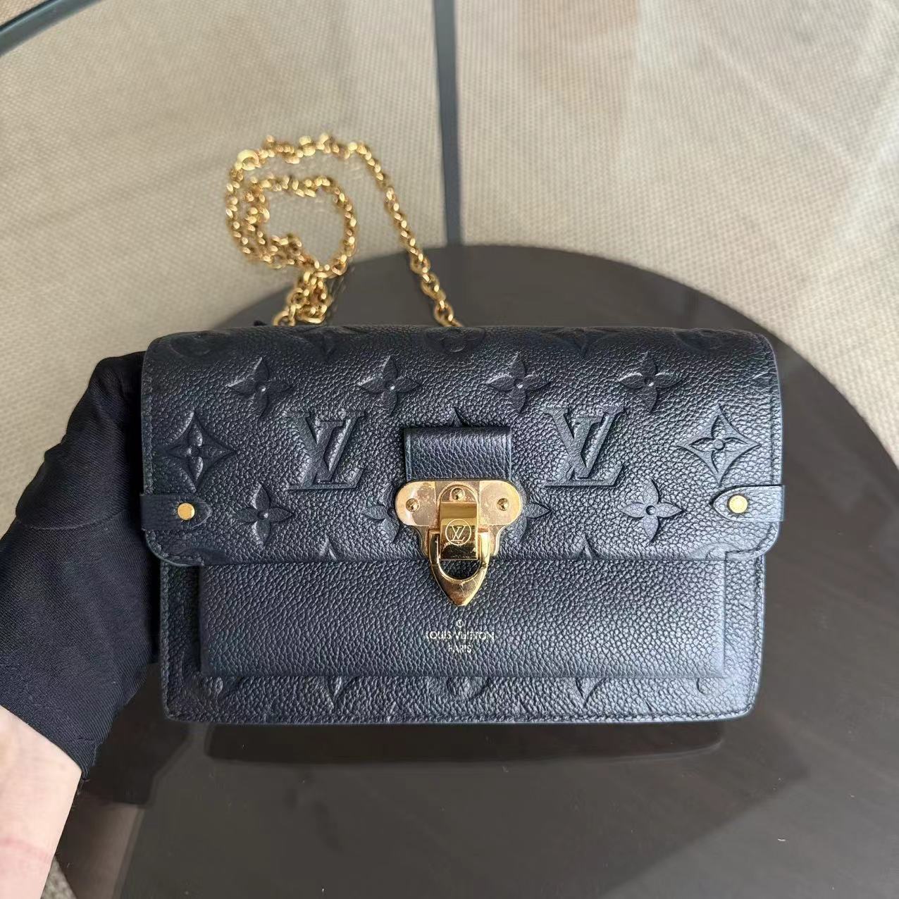 LVT Vavin Chain WOC Chain Wallet Empreinte Black Gold Hardware Black