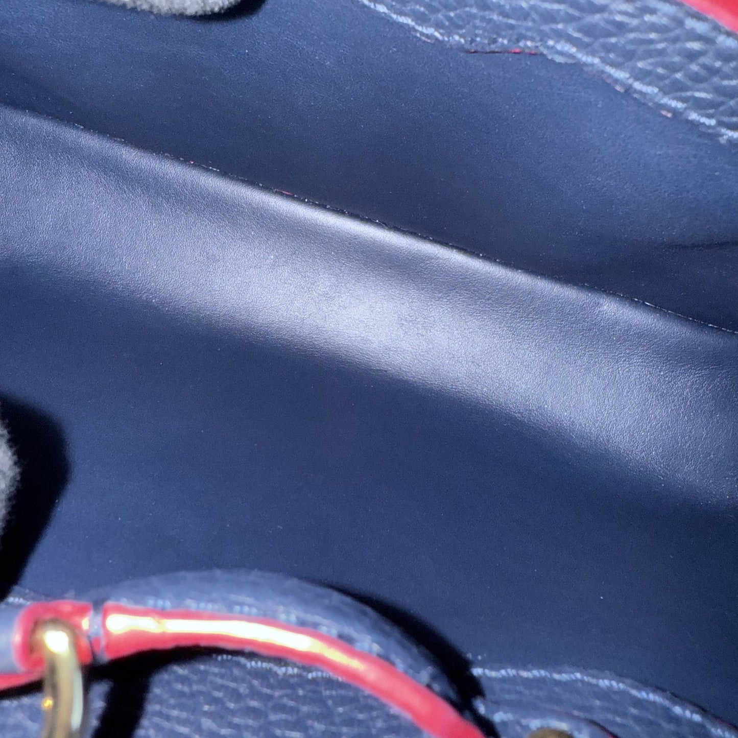 Kovancy Capucines BB - Cuir de veau grainé Bleu foncé Fuchsia Ferrures dorées