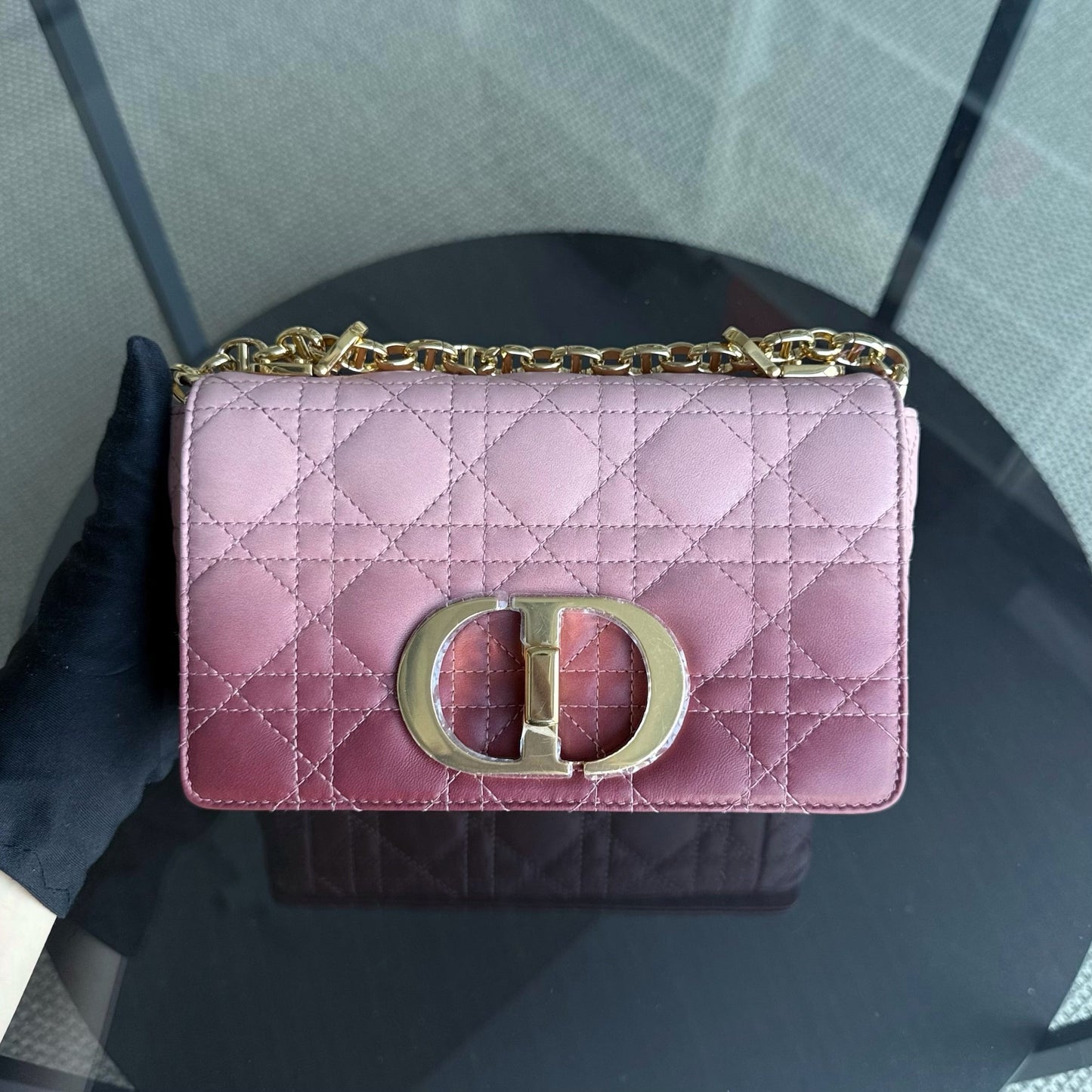 Kovancy Caro Small - Cuir de veau Cannage bicolore Accastillage or rose 20 cm