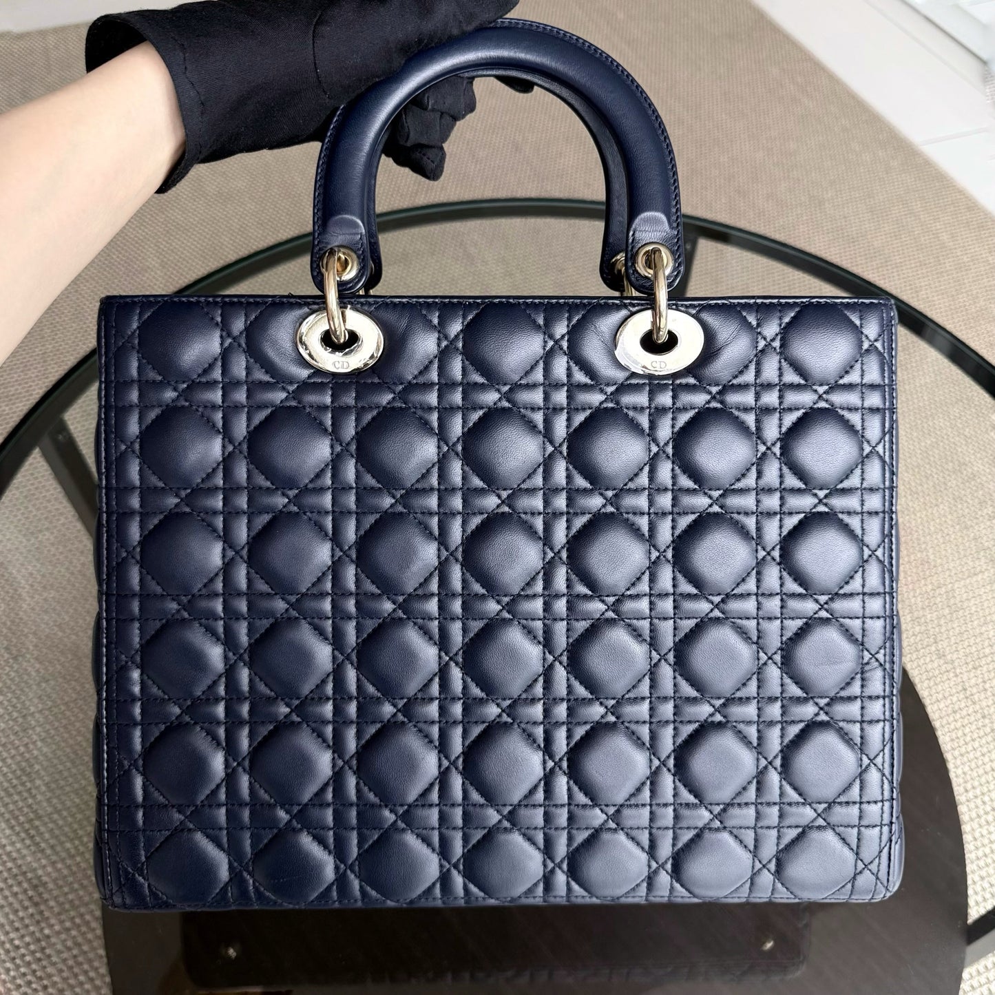 Kovancy Lady Grand rabat - Cuir d'agneau Canange bleu foncé, accessoires dorés
