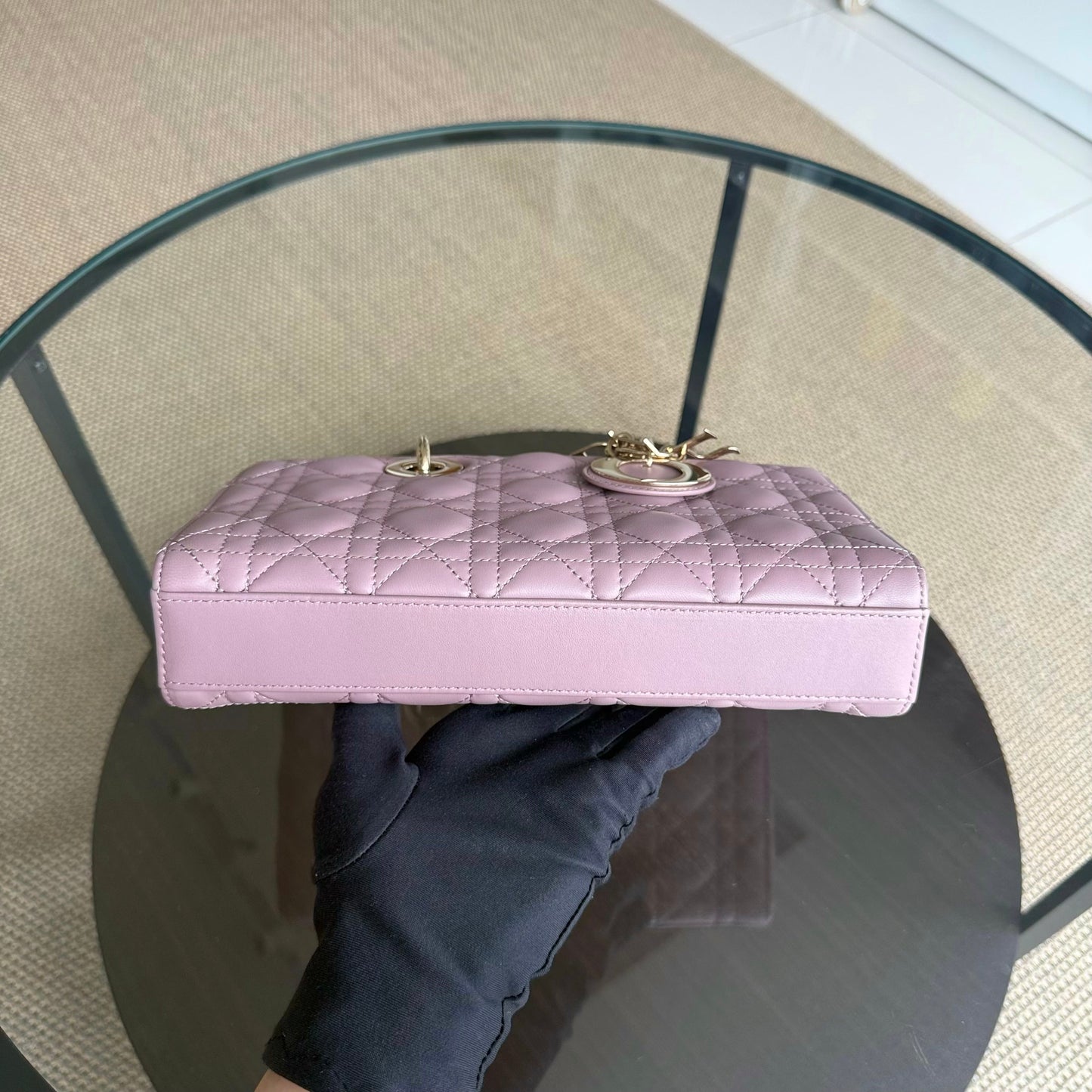 Kovancy D-Joy Medium - Cuir d'agneau Cannage Blush Rose Accastillage doré