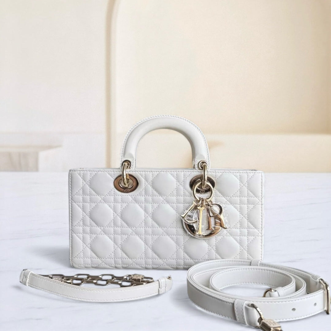 Kovancy D-joy Medium - Cuir d'agneau Cannage Blanc Quincaillerie en or