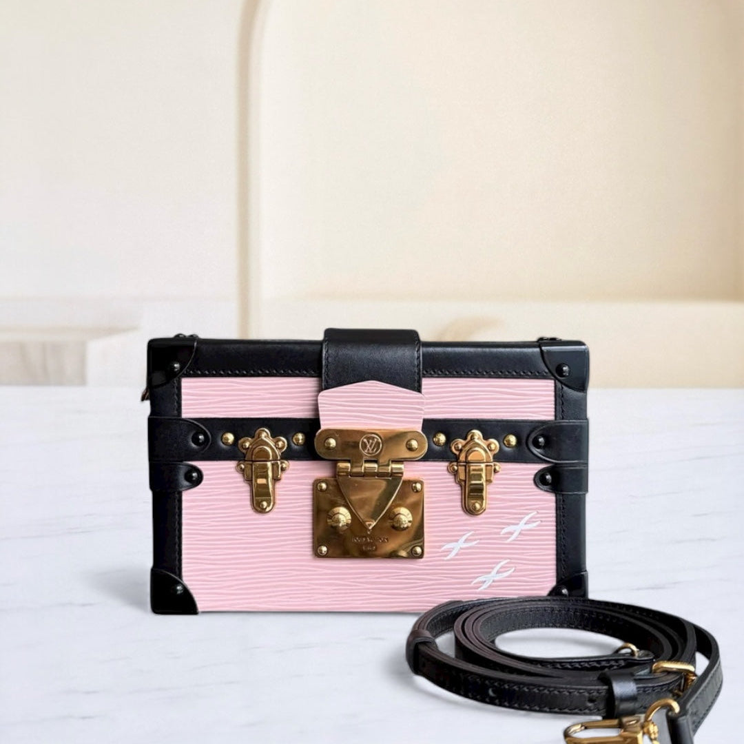 Kovancy Petite Malle - EPI Sac bandoulière rose clair avec accessoires dorés