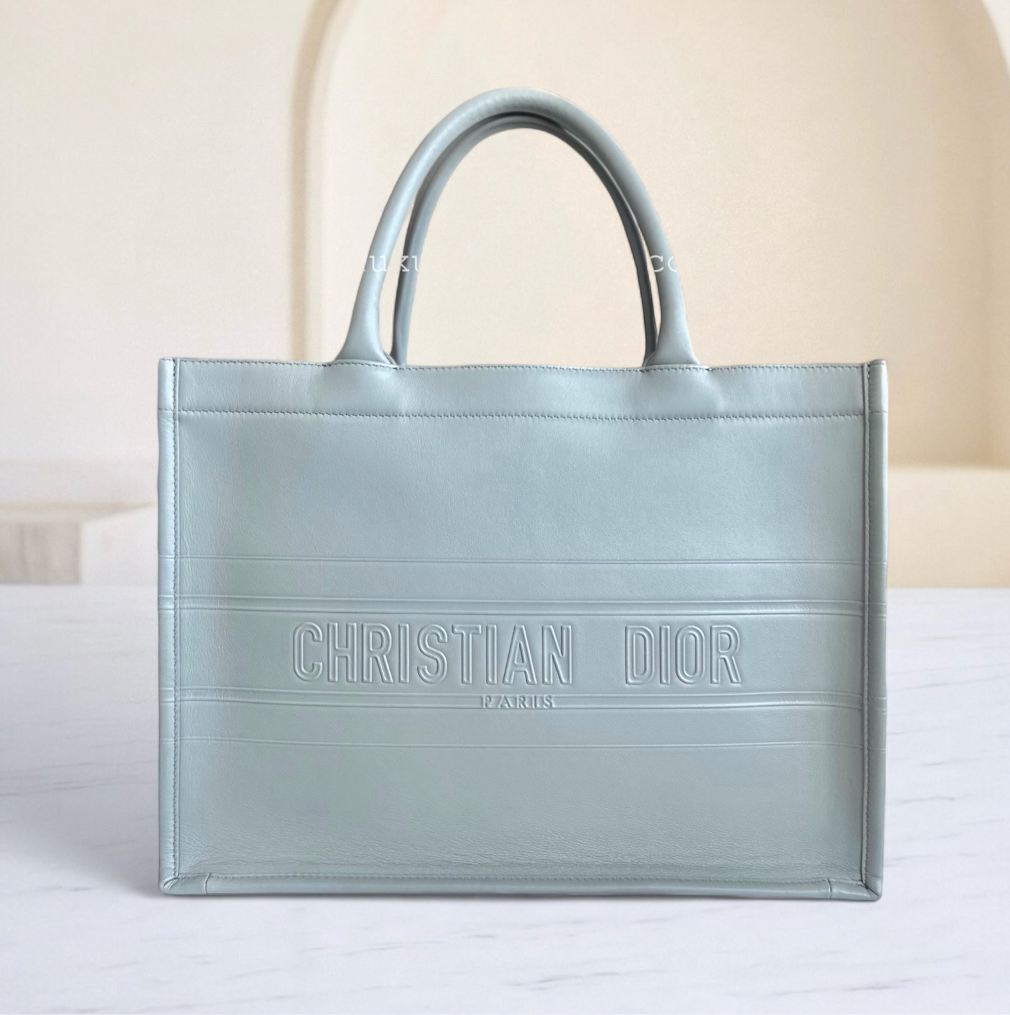 Kovancy Book Tote - Sac moyen 36 cm en cuir de veau gris
