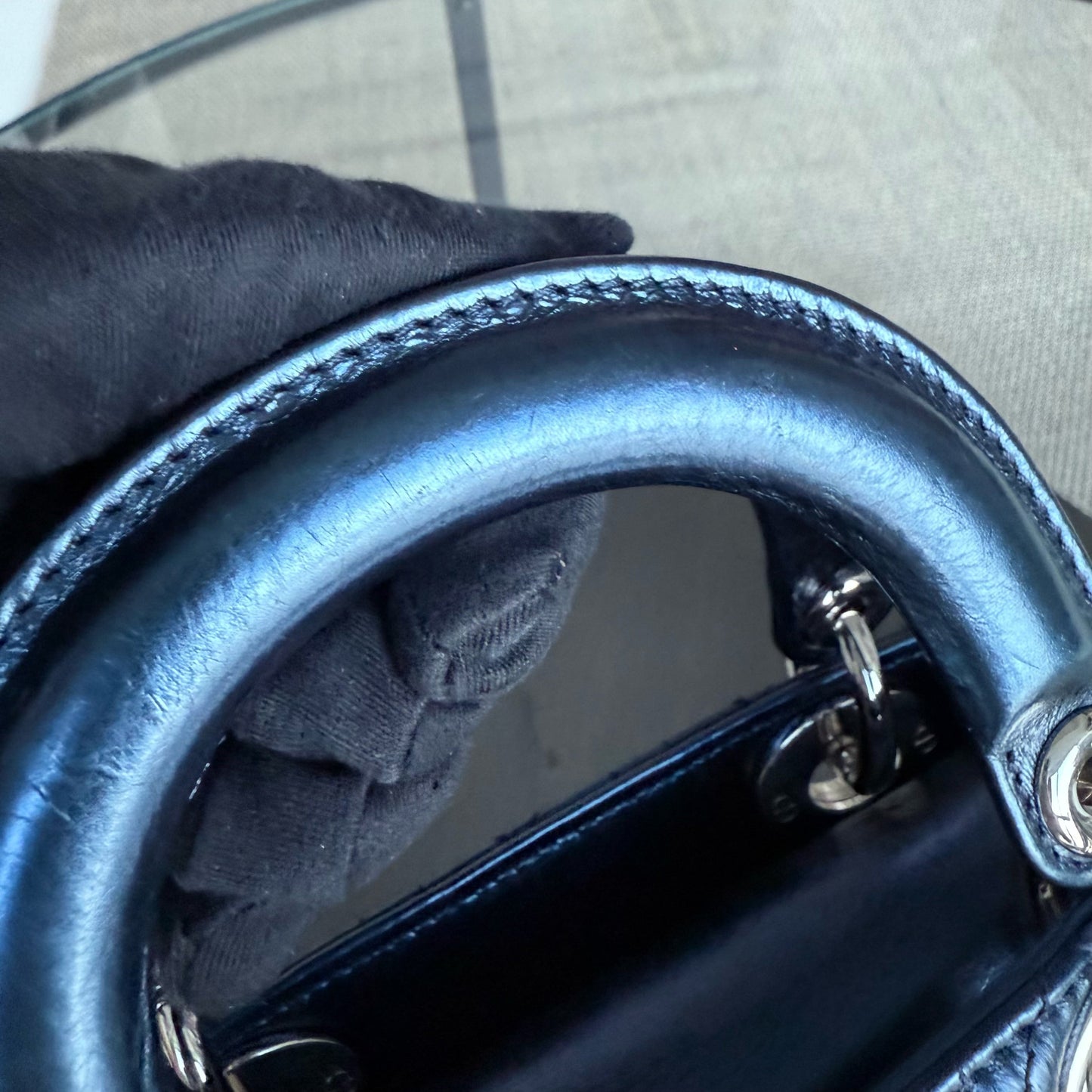 Kovancy Lady Mini - Cuir de veau glacé Cannage bleu métallisé, quincaillerie argentée