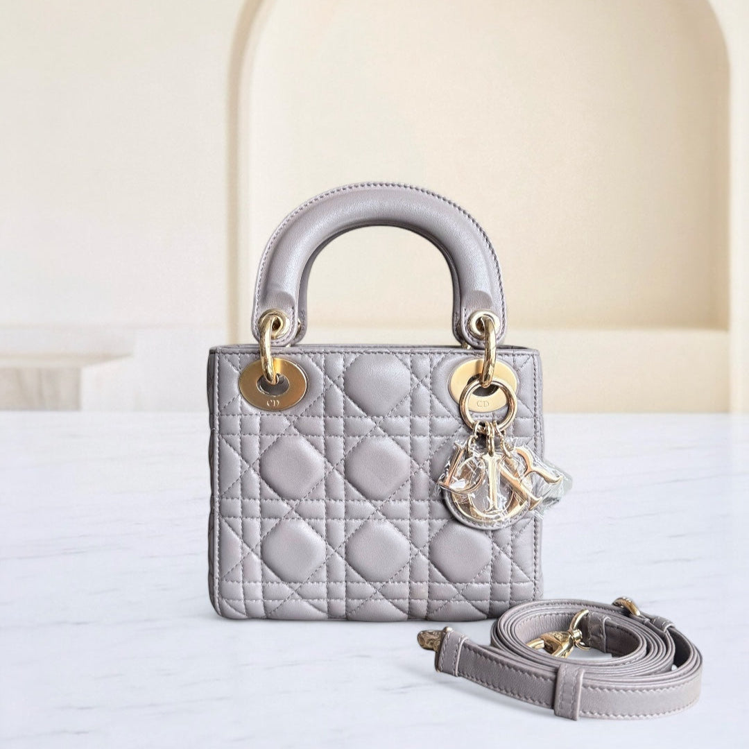 Kovancy Lady Mini - Sangle réglable en cuir d'agneau Cannage gris et matériel doré