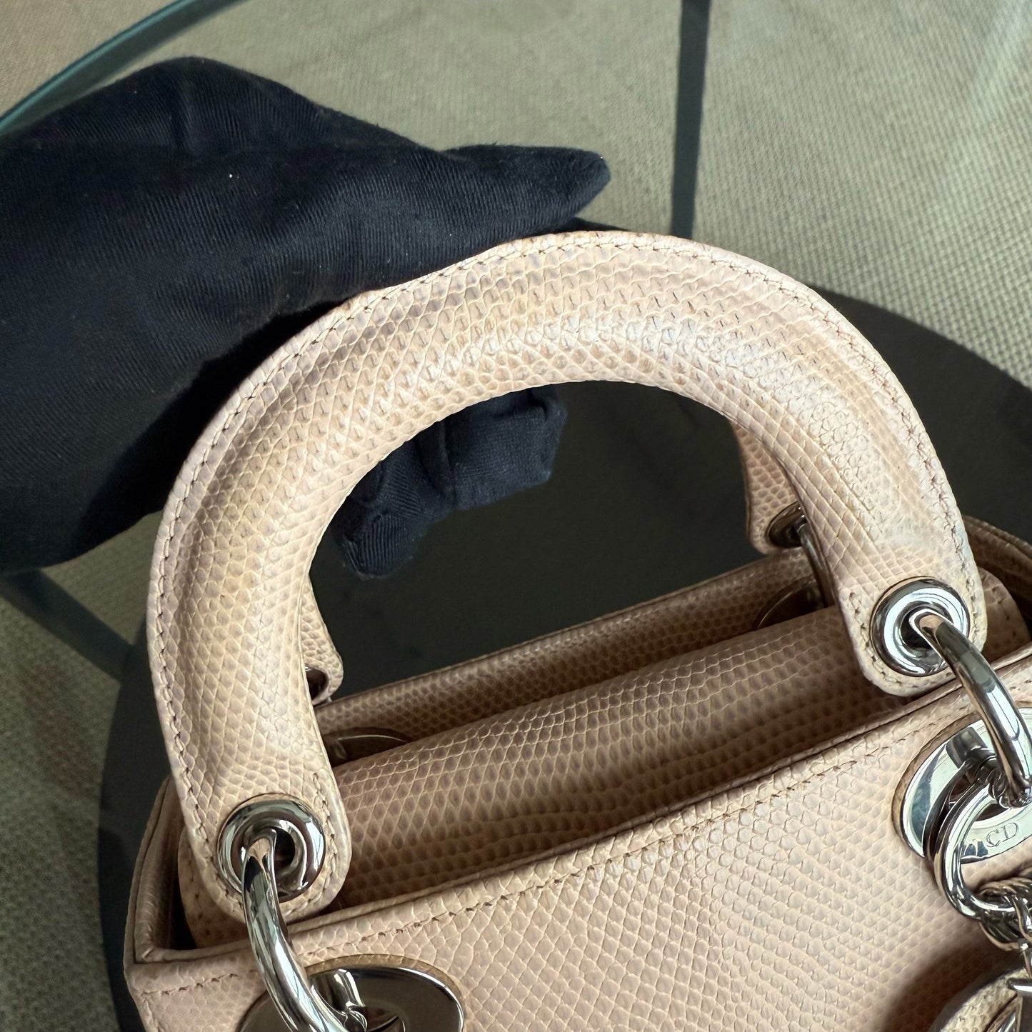 Kovancy Lady Mini - Couleur beige lézard exotique, finitions argentées