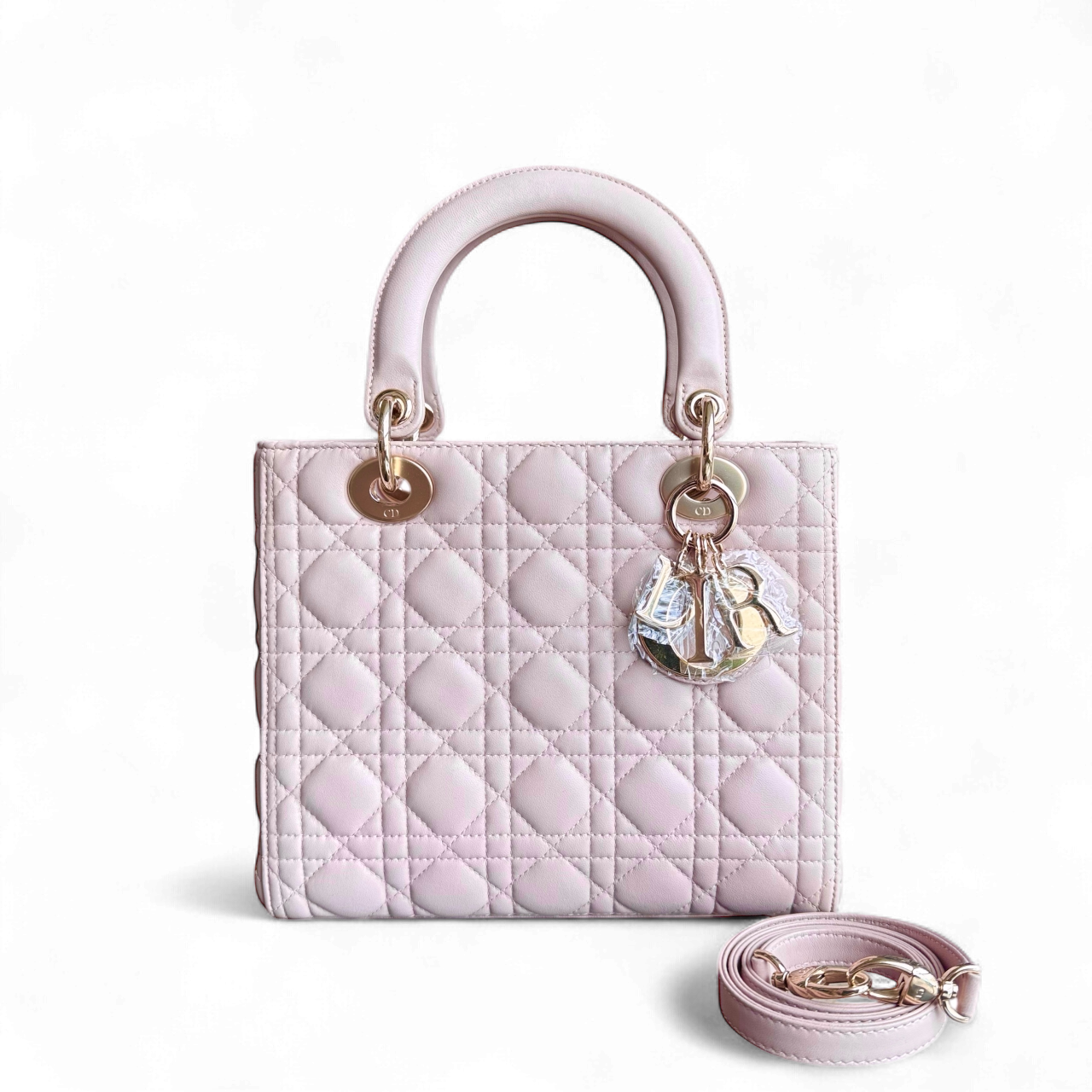 Kovancy Lady Cuir d'agneau Cannage moyen rose clair, accessoires dorés