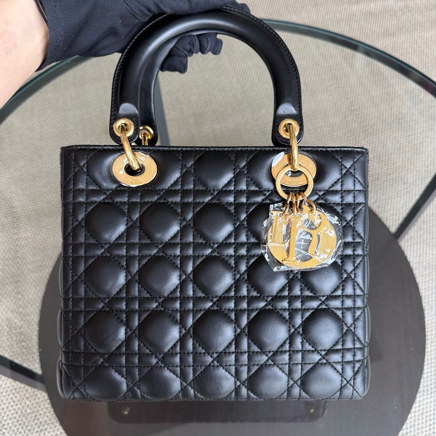 Kovancy Lady Moyen - Cuir d'agneau Canange noir et accessoires dorés