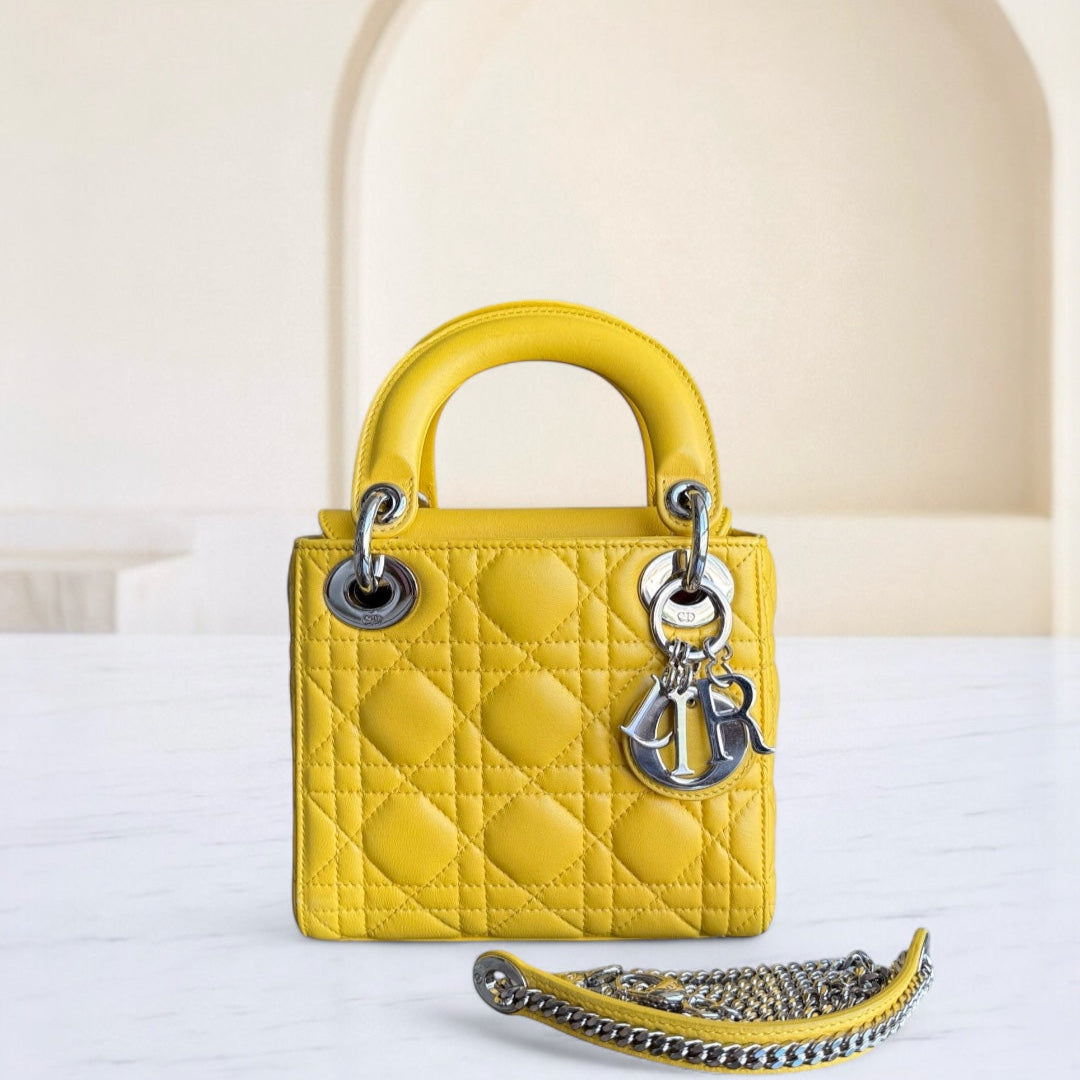 Kovancy Lady Mini Flap - Cuir d'agneau Cannage jaune, sangle chaîne, quincaillerie argentée, quincaillerie argentée