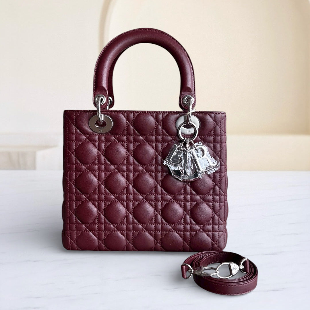 Kovancy Lady Moyen - Cuir d'agneau Cannage bordeaux avec finitions argentées