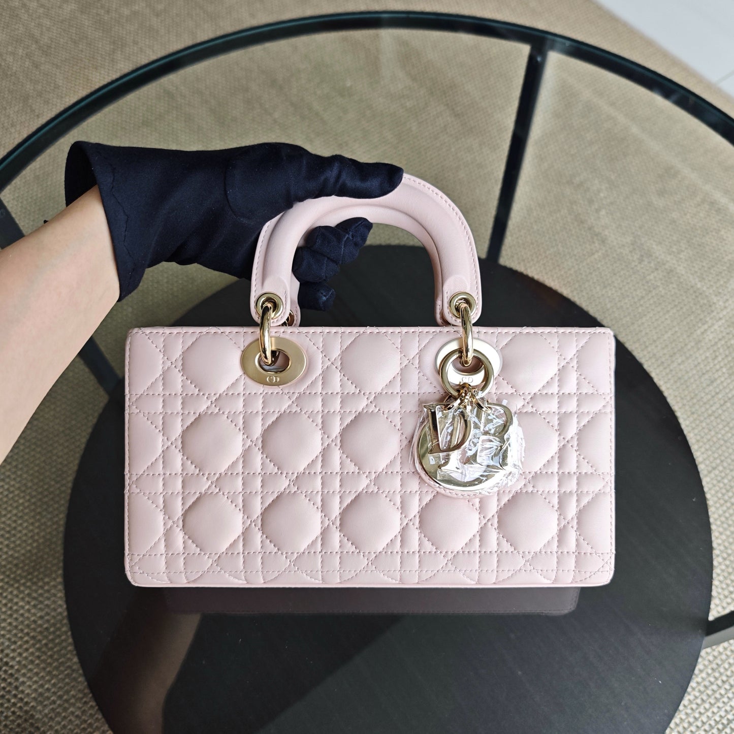 Kovancy D-Joy Medium - Cuir d'agneau Cannage Rose clair Ferrures dorées