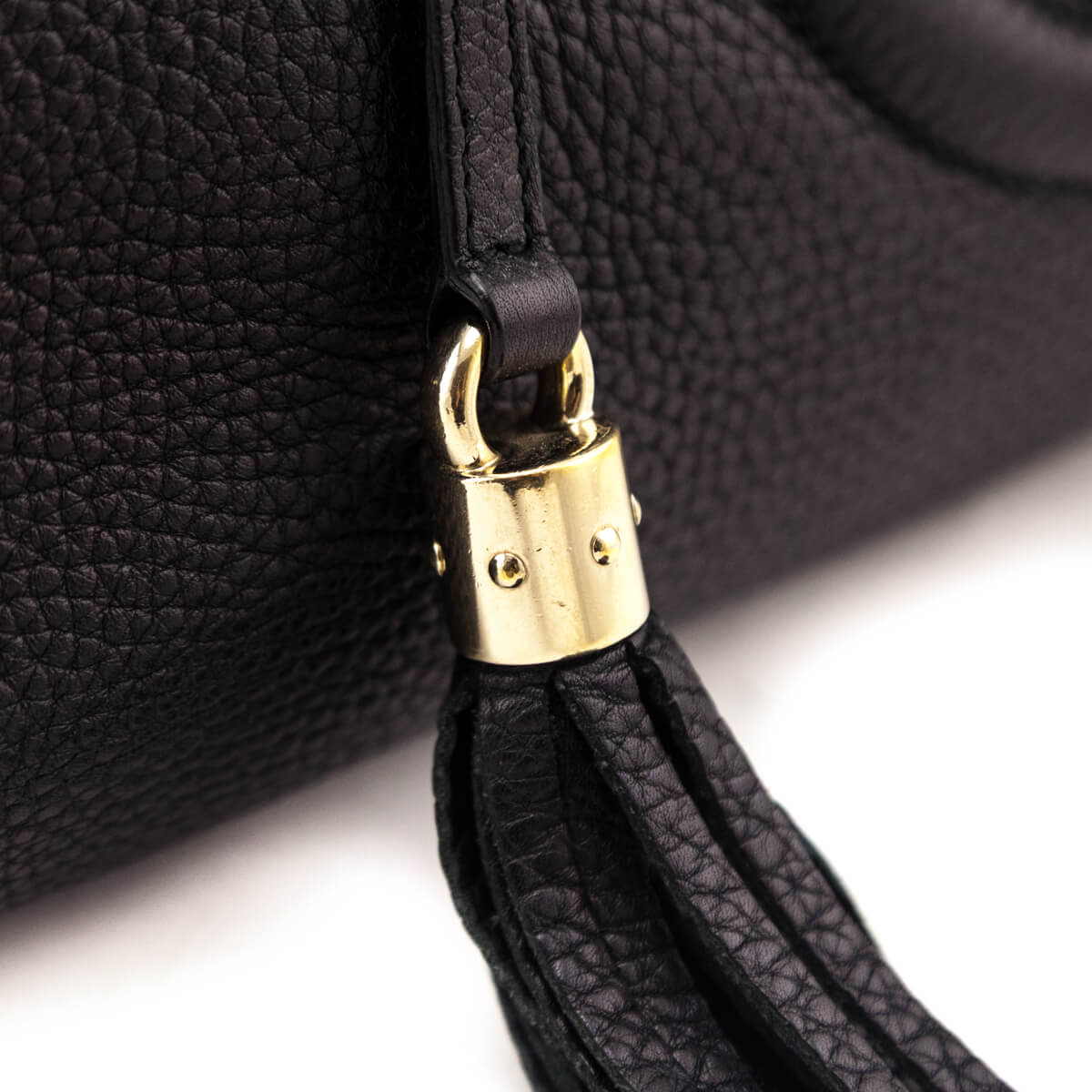 Kovancy Black Pebbled Calfskin Medium Soho Chain Shoulder Bag