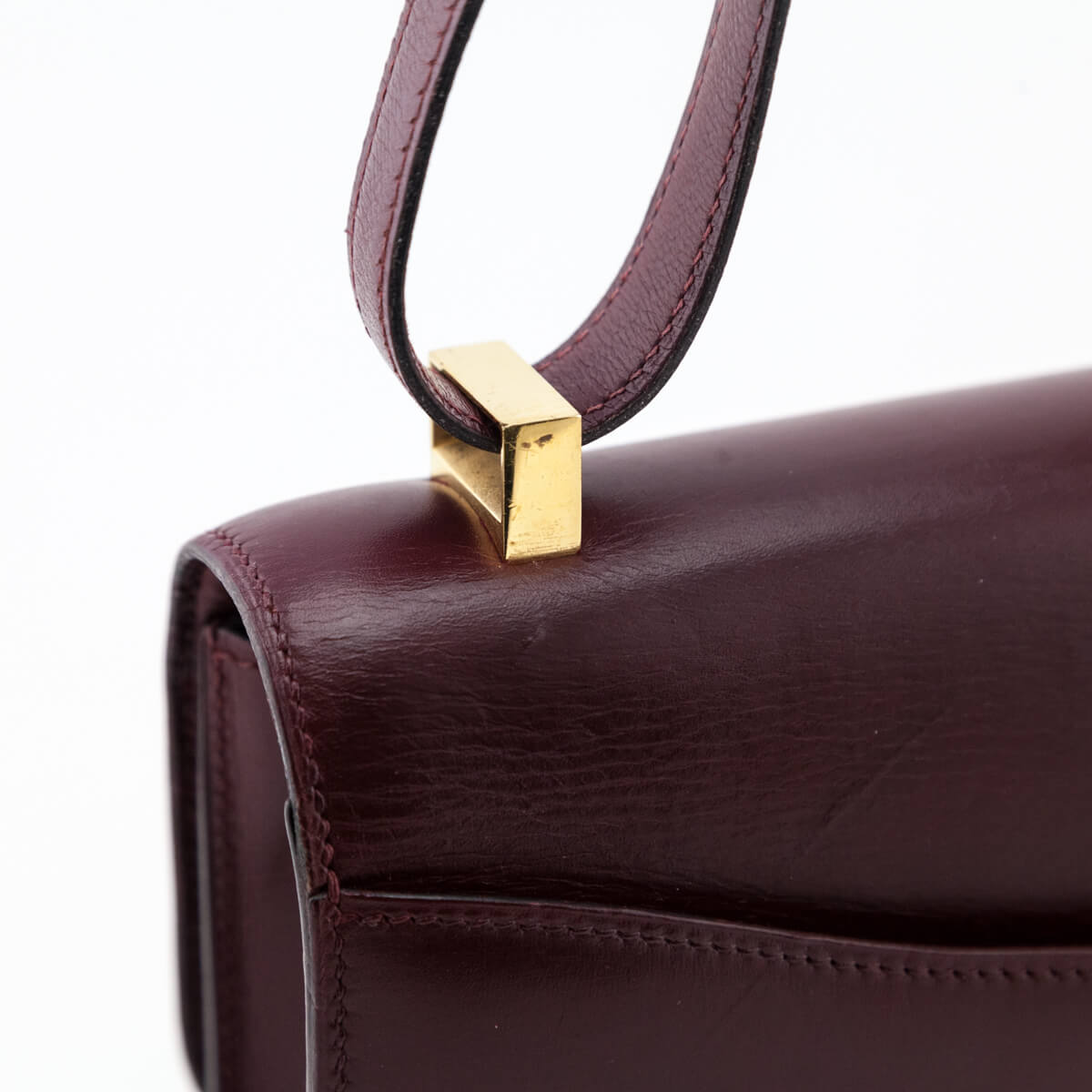Hermès Red H Box Calf Vintage Constance 23
