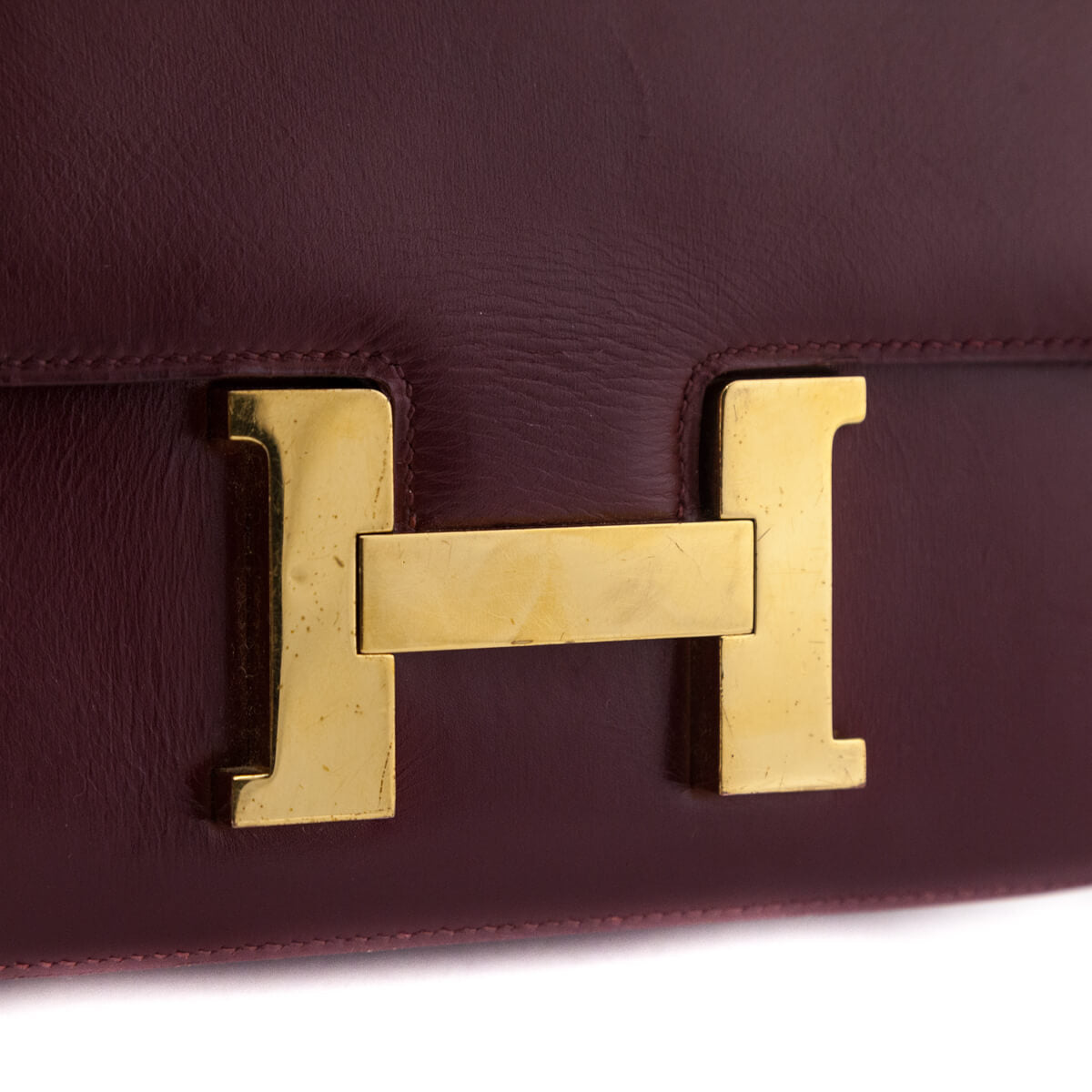 Hermès Red H Box Calf Vintage Constance 23