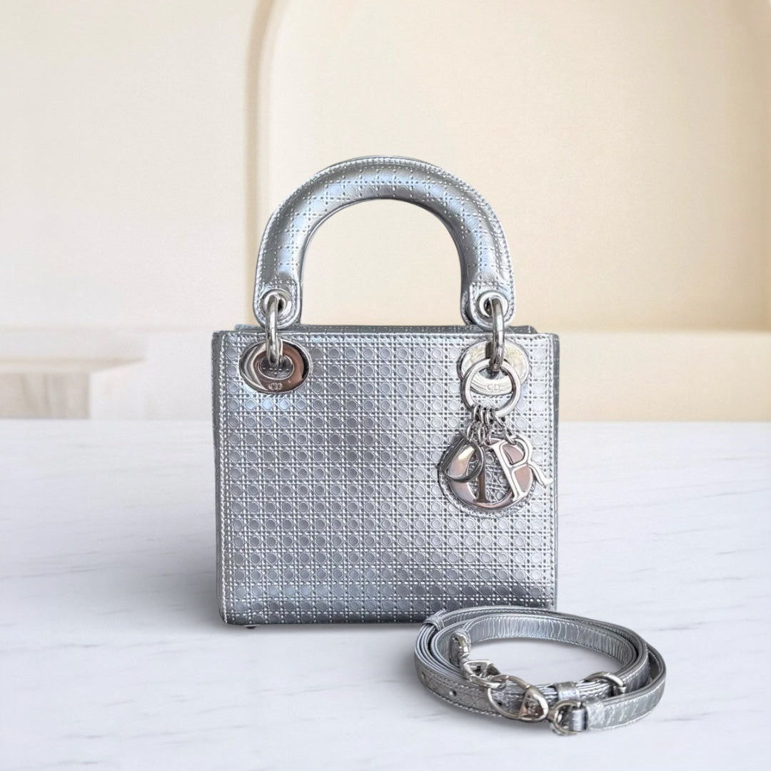 Kovancy Lady Mini - Micro Cannage Sangle réglable en argent métallisé