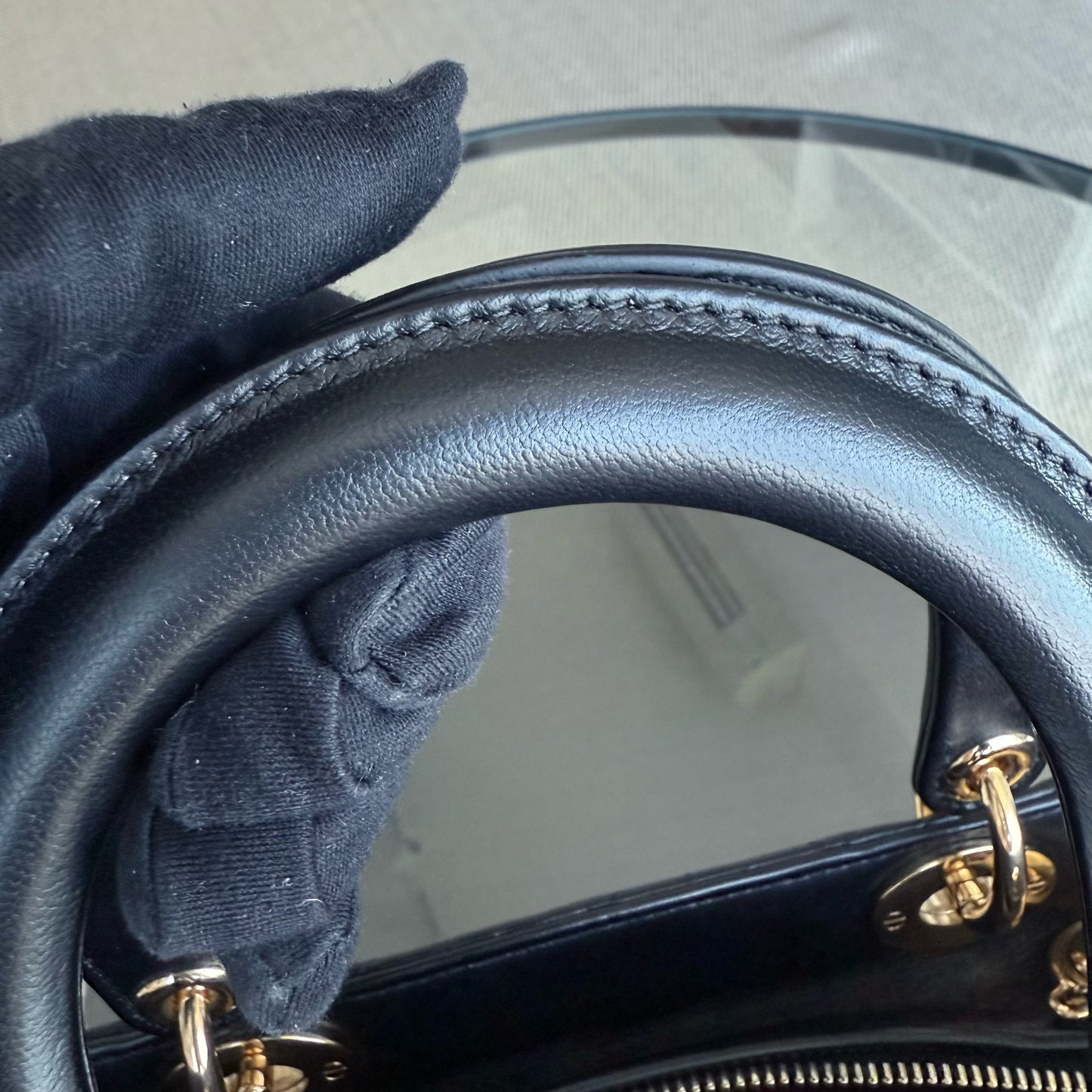 Kovancy Lady Moyen - Cuir d'agneau Cannage noir et matériel doré
