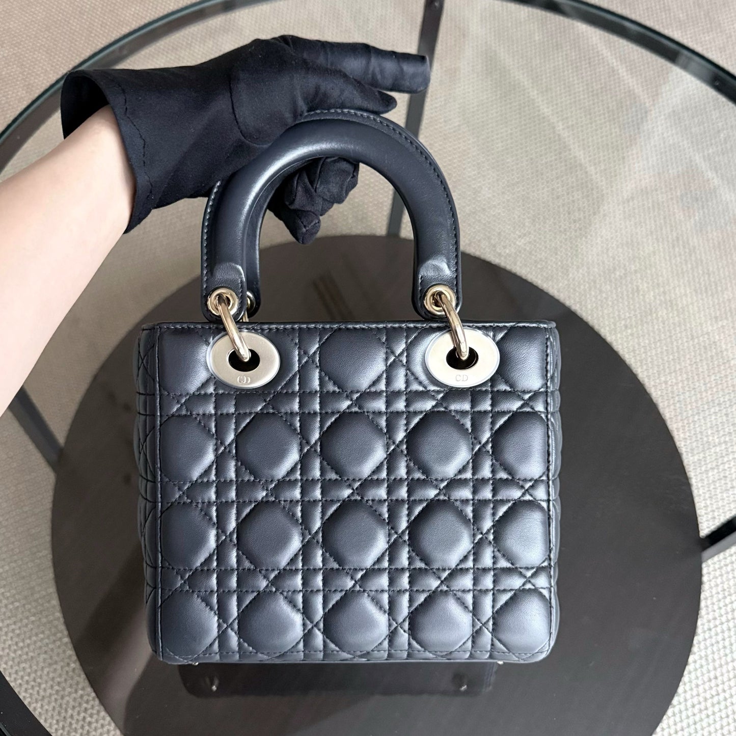Kovancy Lady Petit - Cuir d'agneau Cannage Gris foncé Gris anthracite Quincaillerie dorée