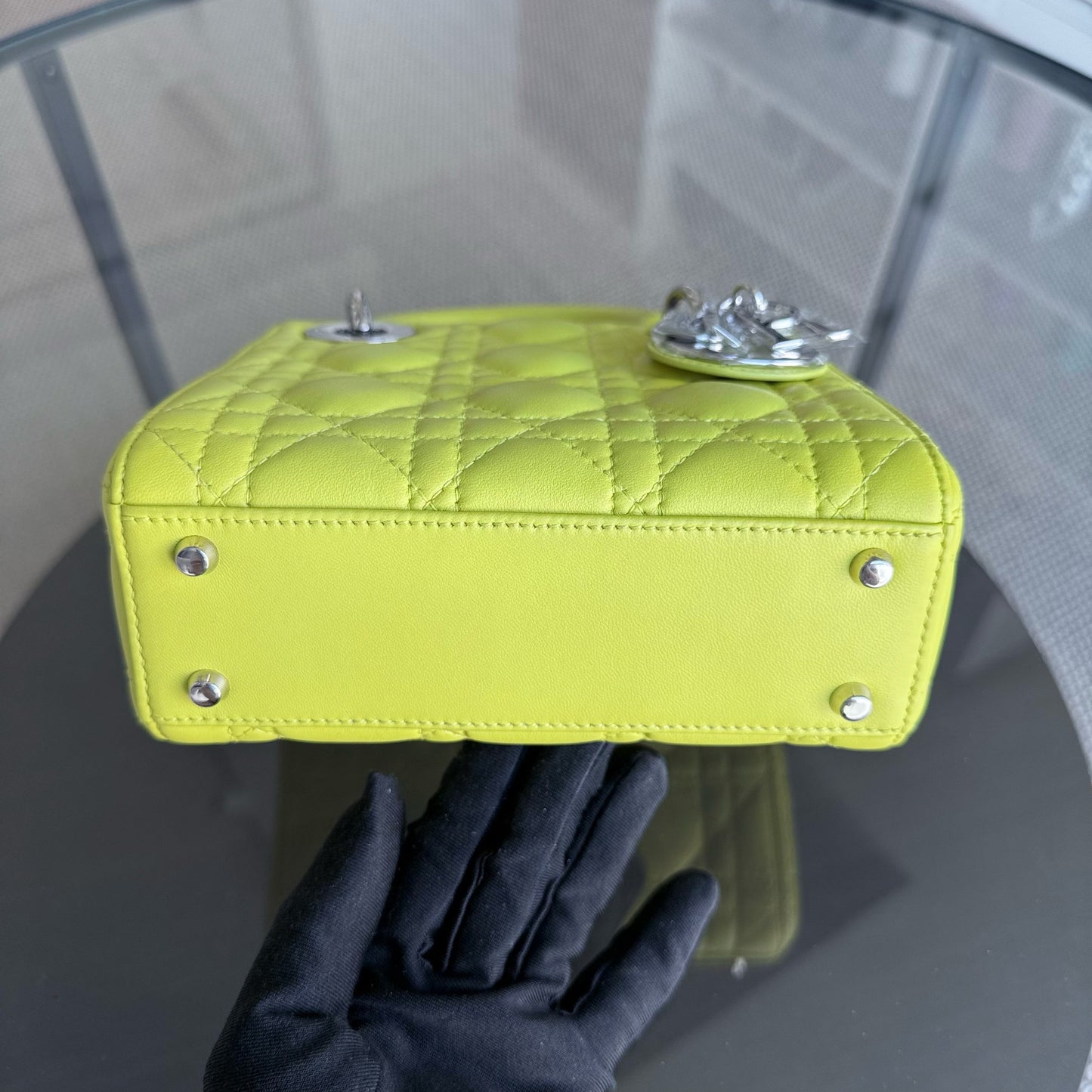 Kovancy Lady Mini - Sangle réglable en cuir d'agneau Cannage jaune et métal argenté