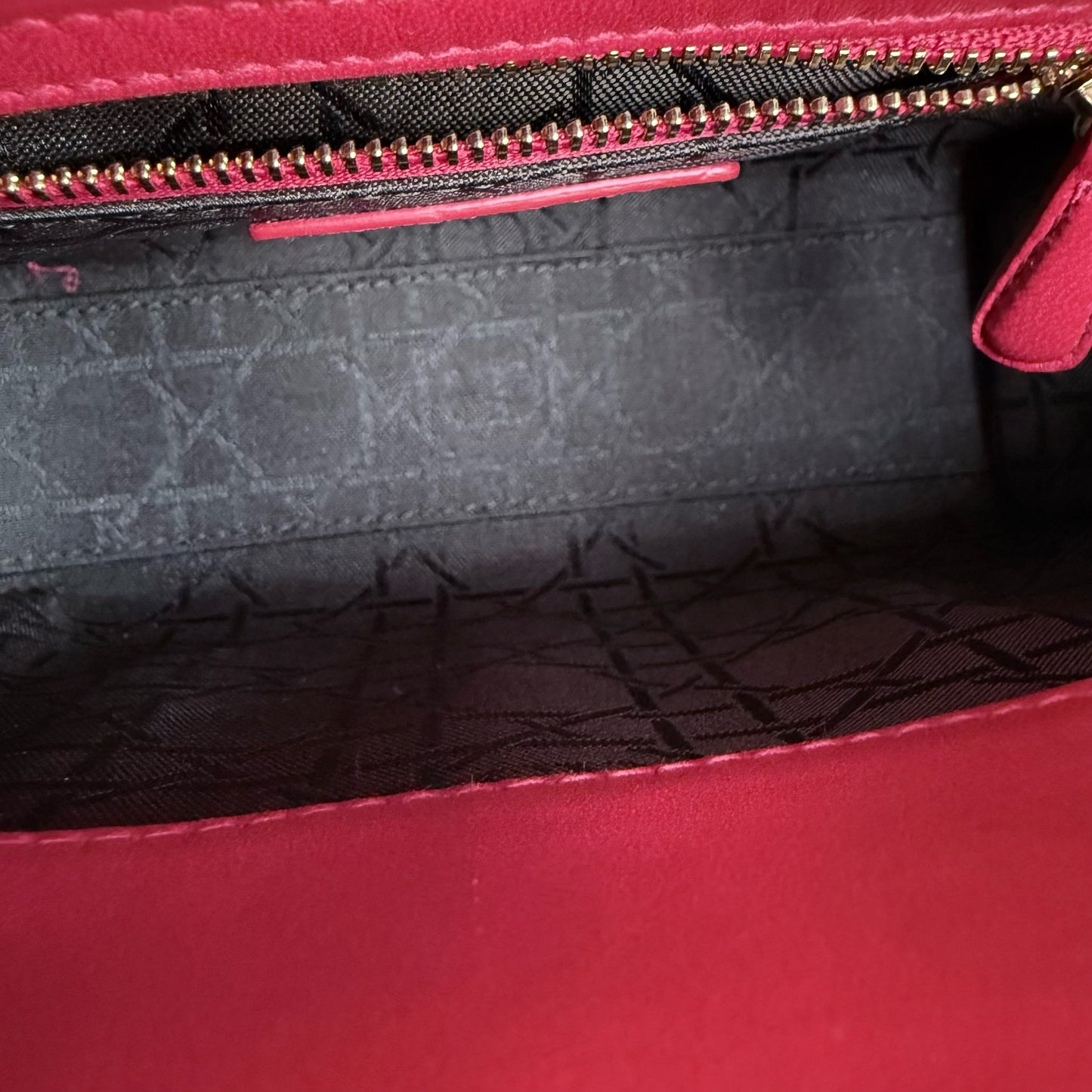 Kovancy Lady Mini - Bandoulière réglable en cuir d'agneau Cannage rouge et matériel doré