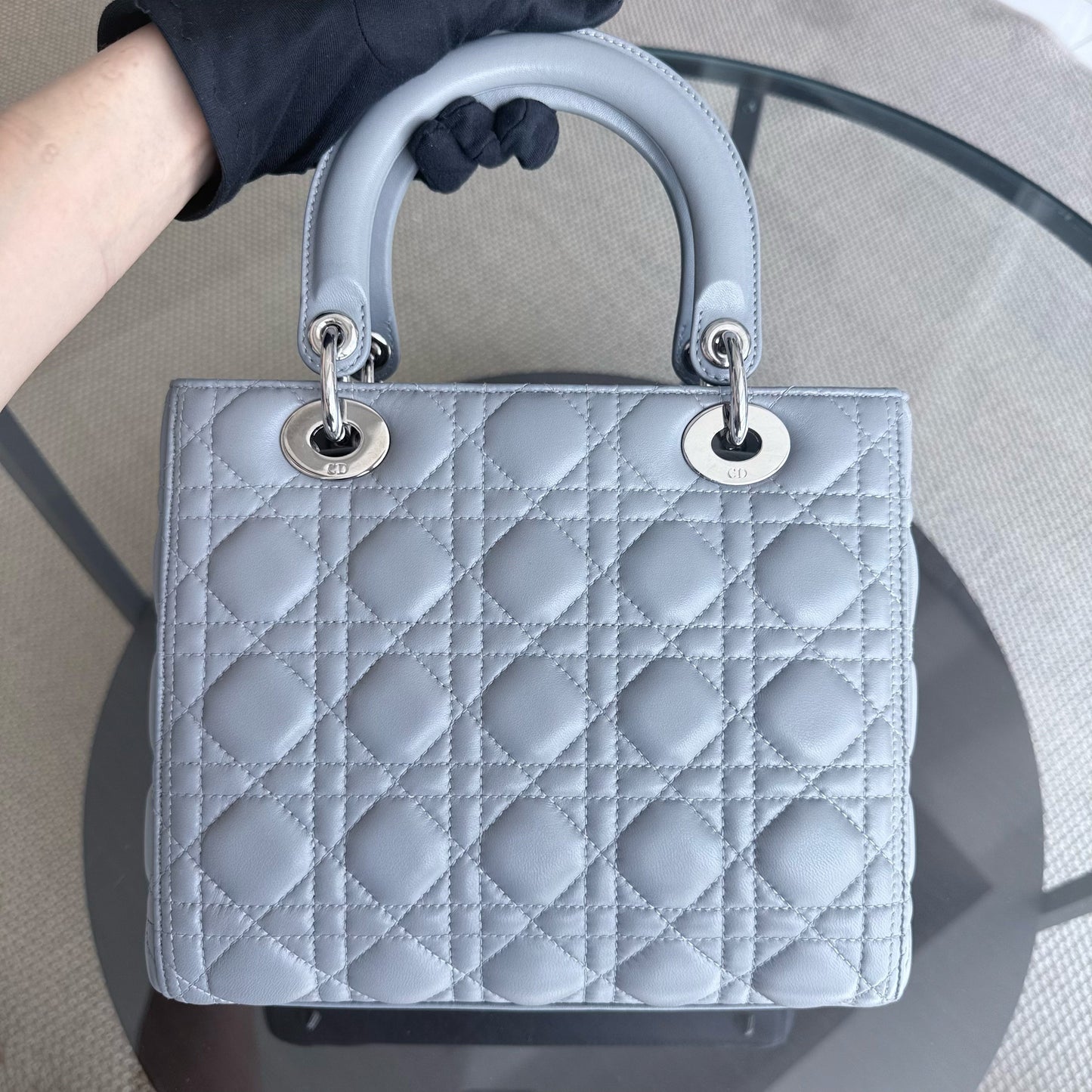 Kovancy Lady Moyen - Cuir d'agneau Cannage Gris Gris Quincaillerie argentée