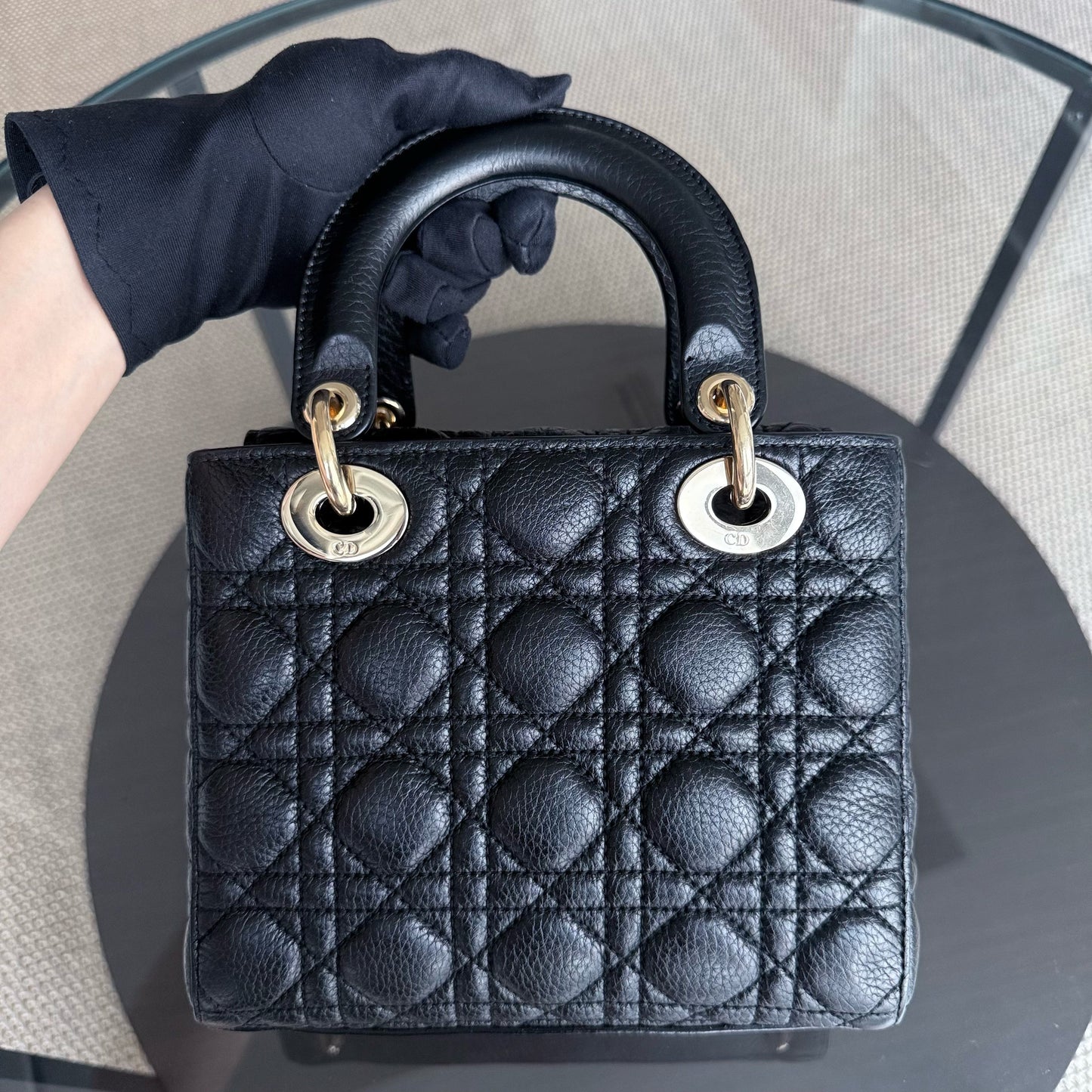 DIO Lady Small flap - Black Cannage Caviar Grained Calfskin Gold Hardware