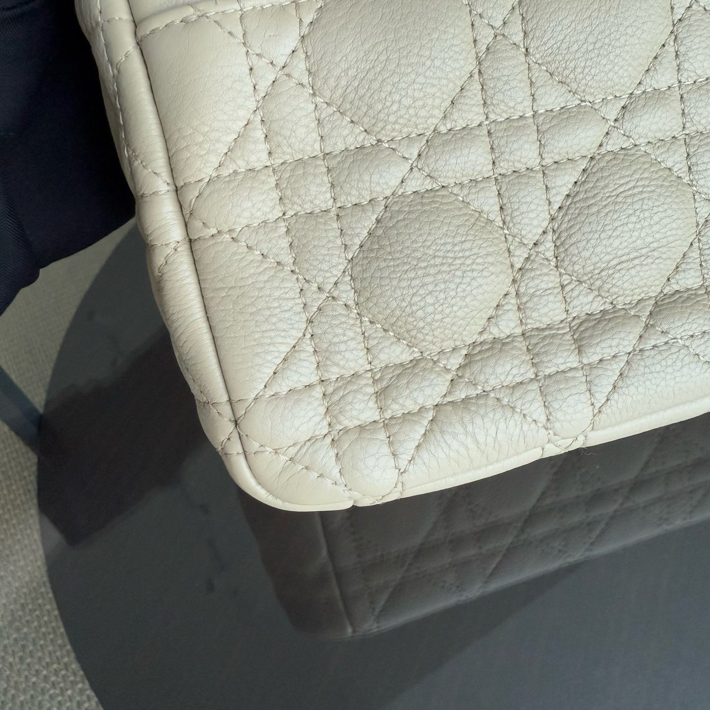 DIO Caro Medium - Beige Cannage Calfskin Gold-tone hardware
