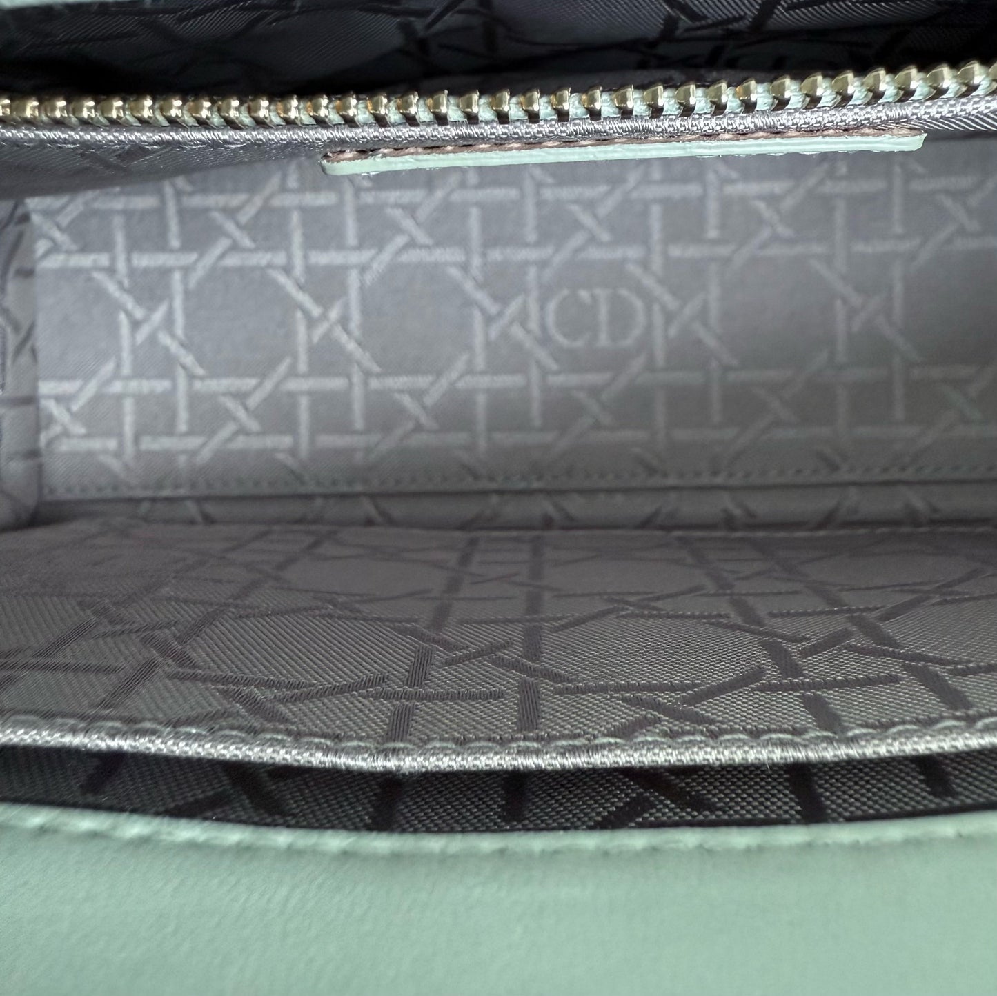 Kovancy Lady Petit - Cuir d'agneau Cannage vert menthe clair, accessoires dorés