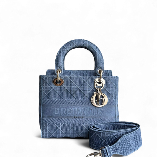 Kovancy Lady D-Lite - Cannage brodé bleu denim clair avec accessoires dorés