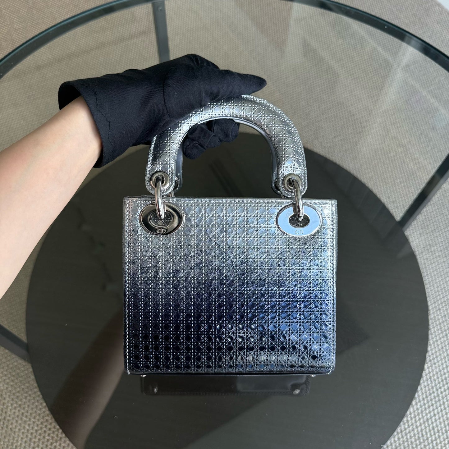 Kovancy Lady Mini - Micro Cannage Métallique Bicolore Argent Bleu Foncé Quincaillerie Argentée