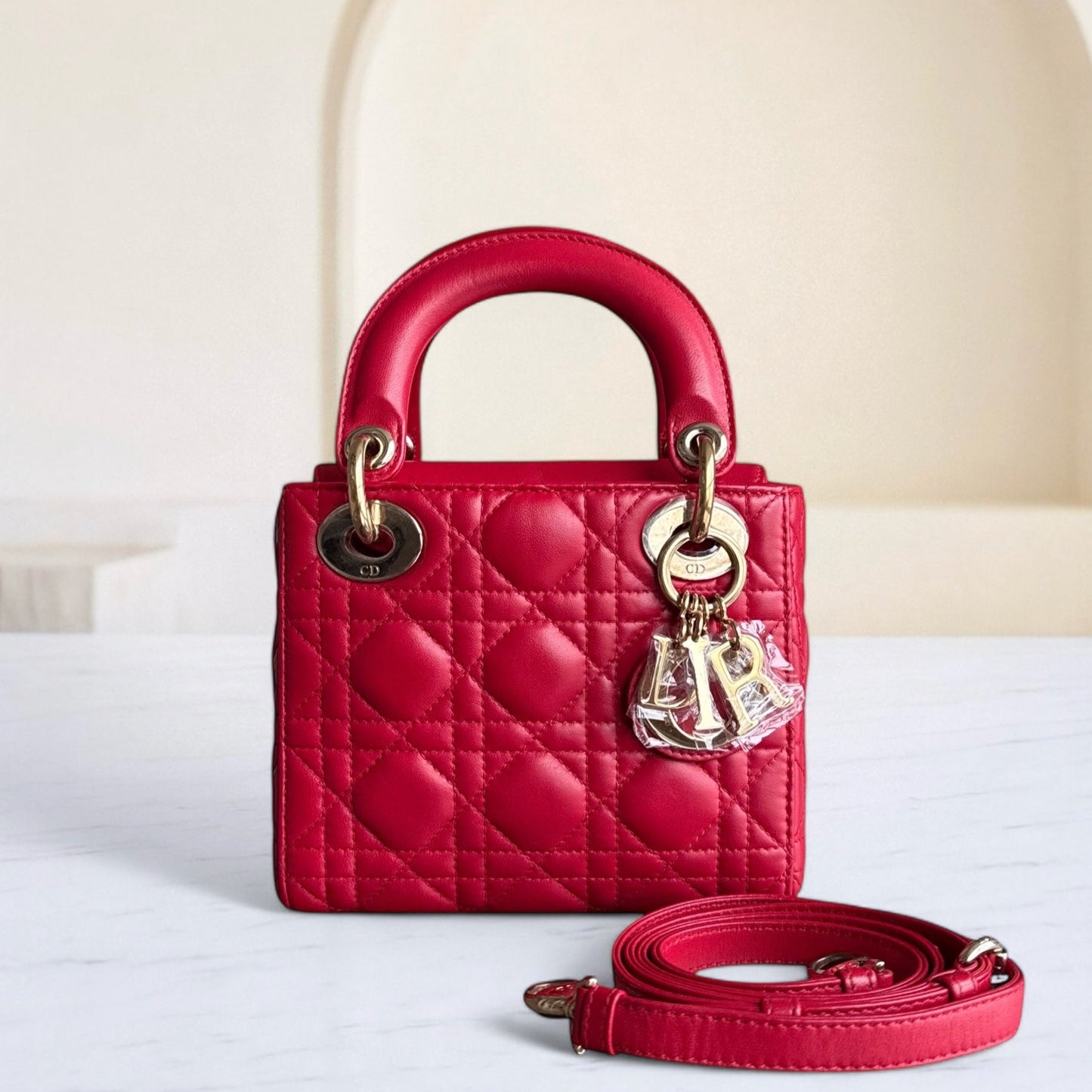 Kovancy Lady Mini - Bandoulière réglable en cuir d'agneau Cannage rouge et matériel doré