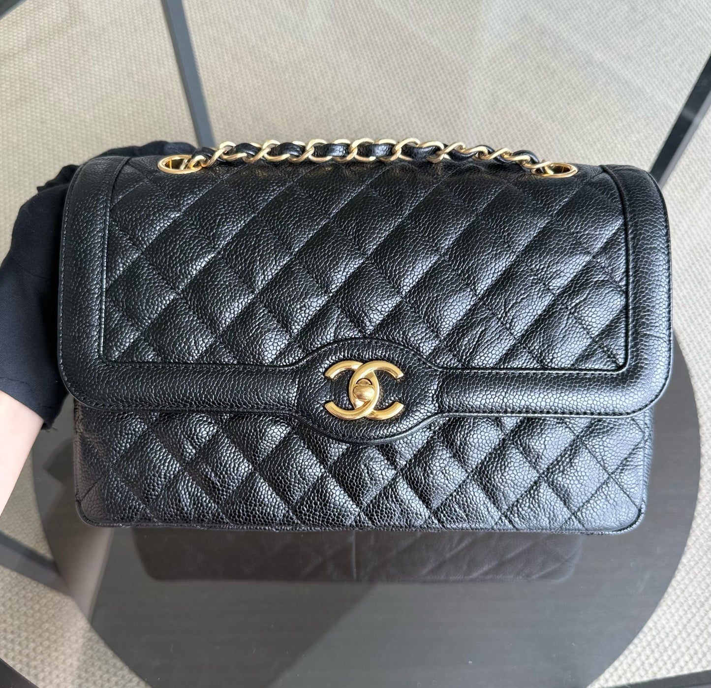 Sac à rabat bicolore saisonnier Kovancy de taille moyenne