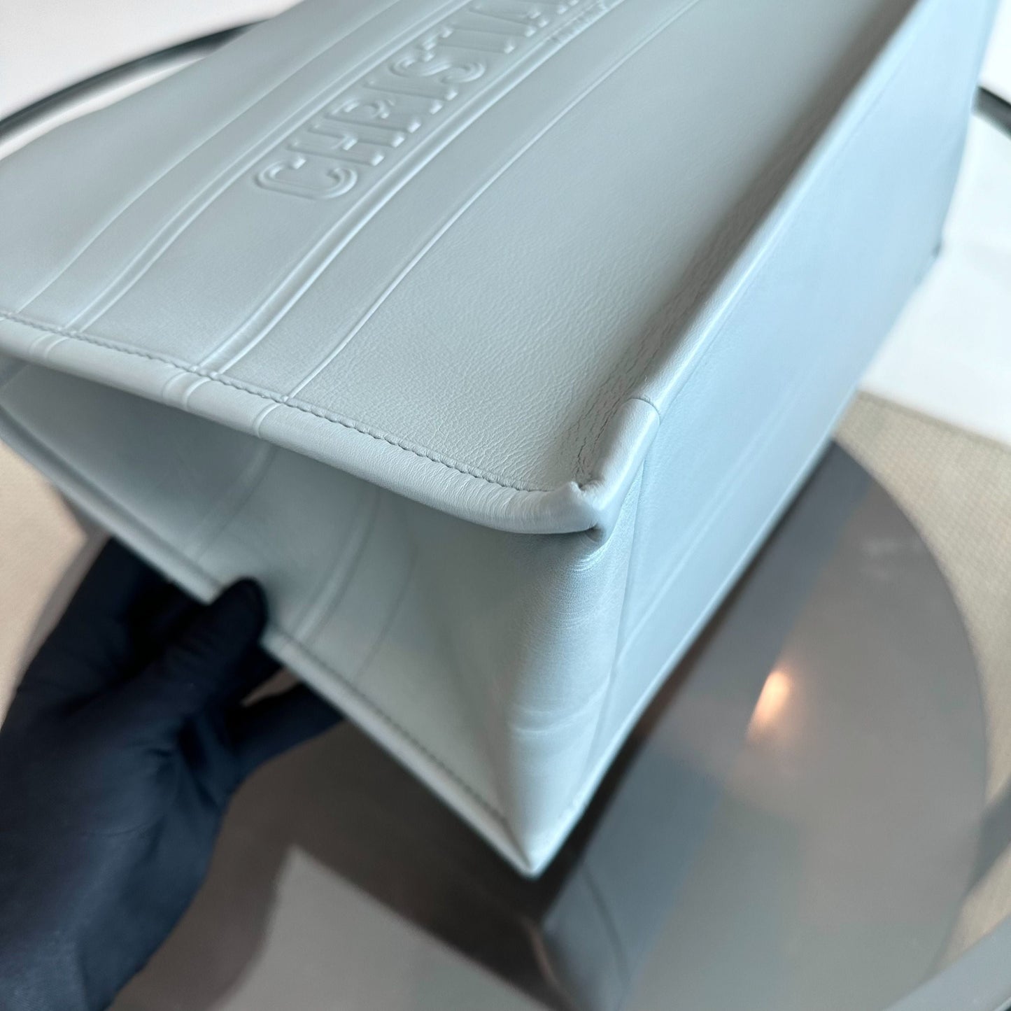 Kovancy Book Tote - Sac moyen 36 cm en cuir de veau gris