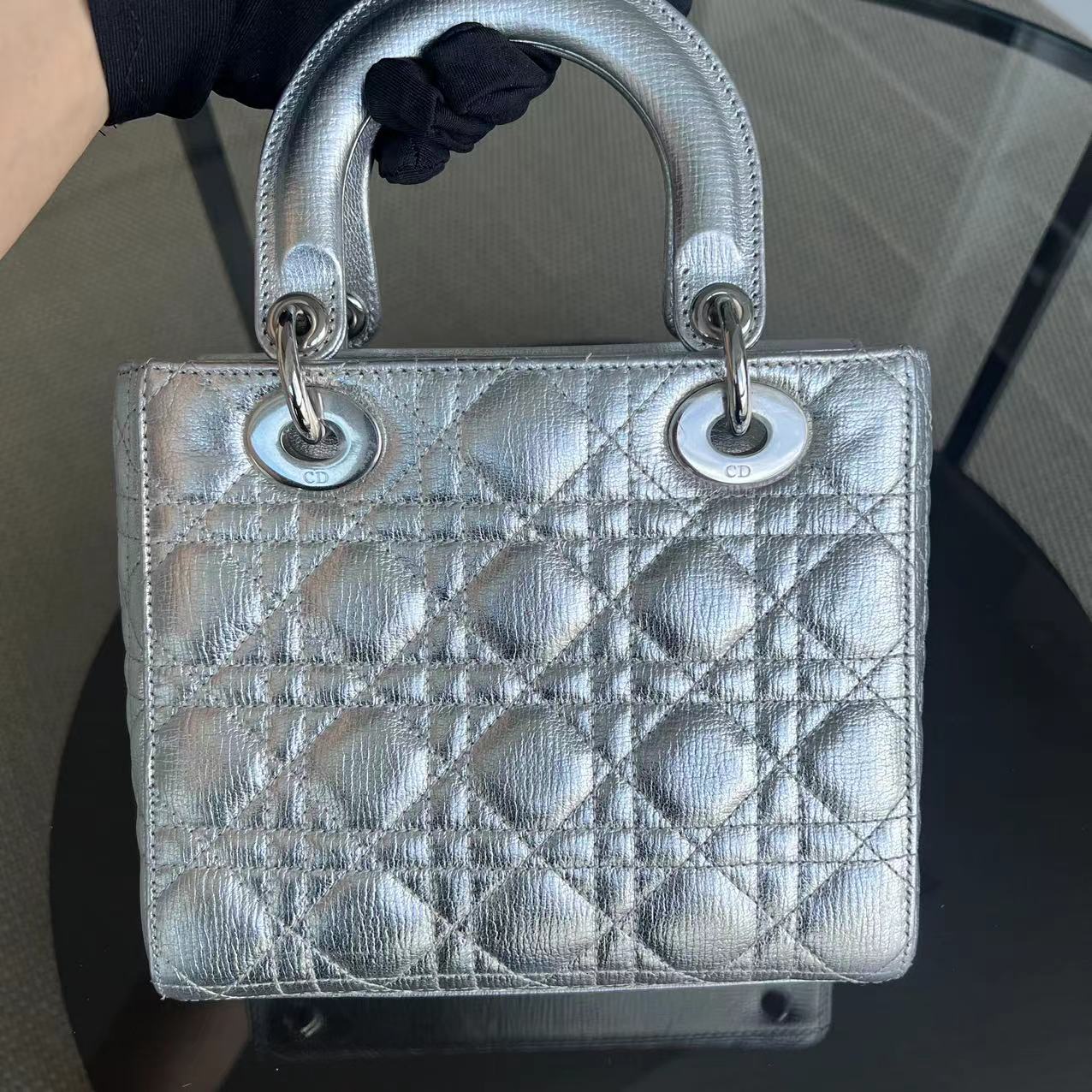 Kovancy Lady Petit sac Cannage ABC MyABC en cuir de veau métallisé avec accessoires argentés