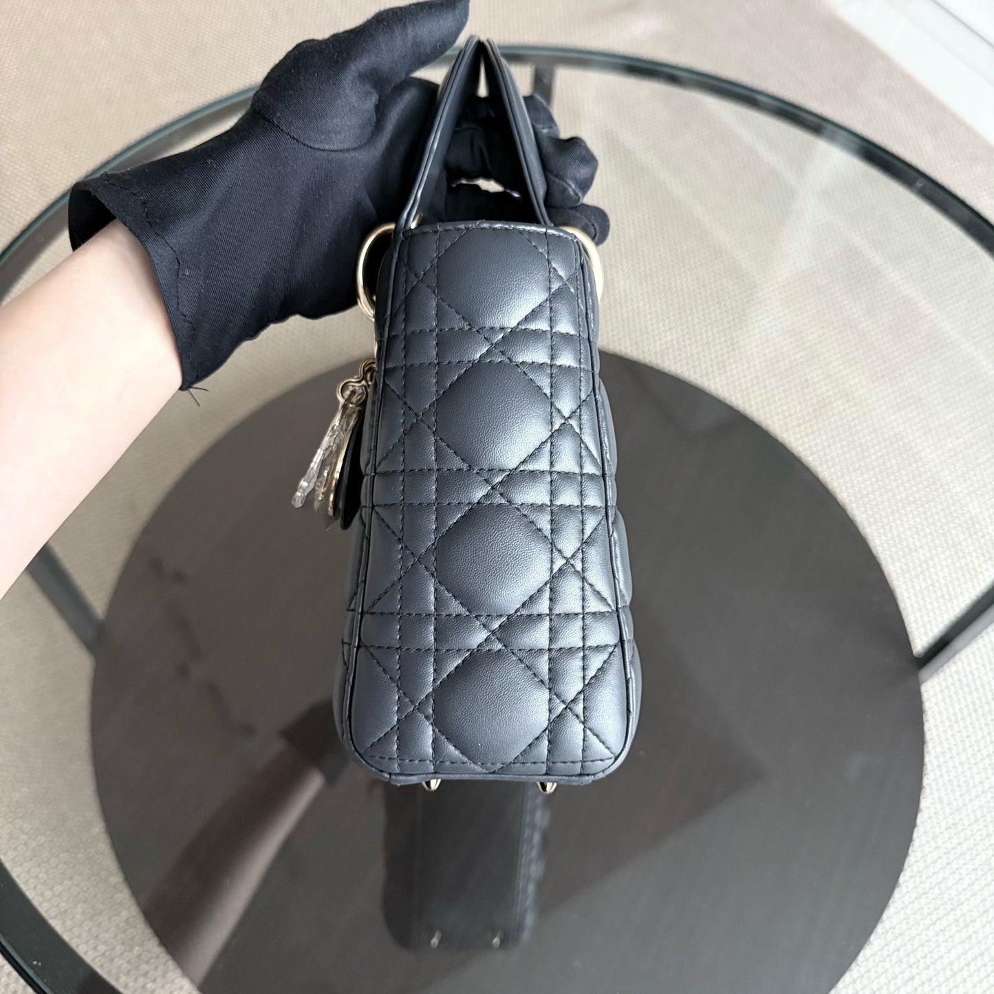 Kovancy Lady Petit - Cuir d'agneau Cannage Gris foncé Gris anthracite Quincaillerie dorée